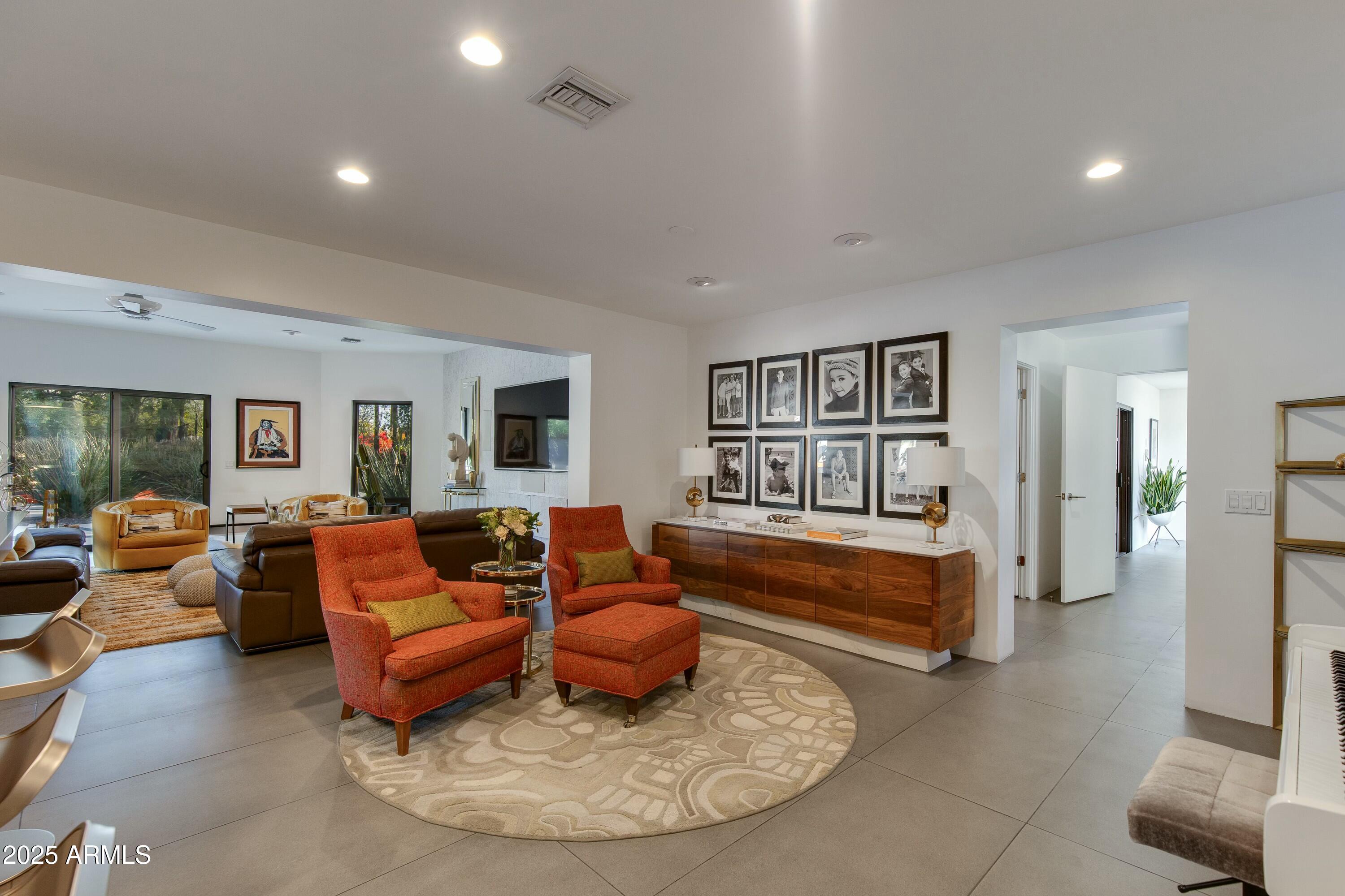 3601 N 55TH Place