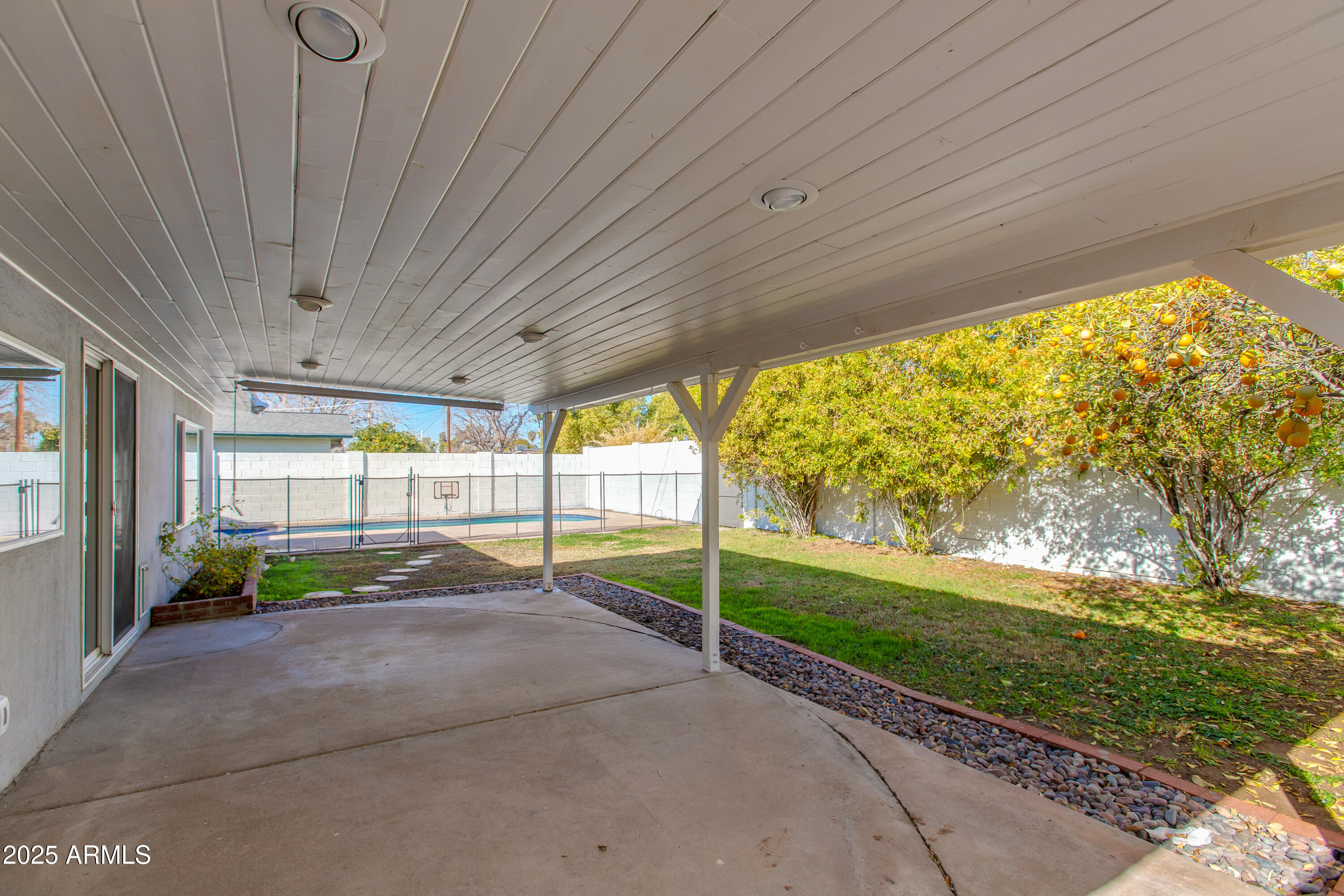 4322 E MULBERRY Drive