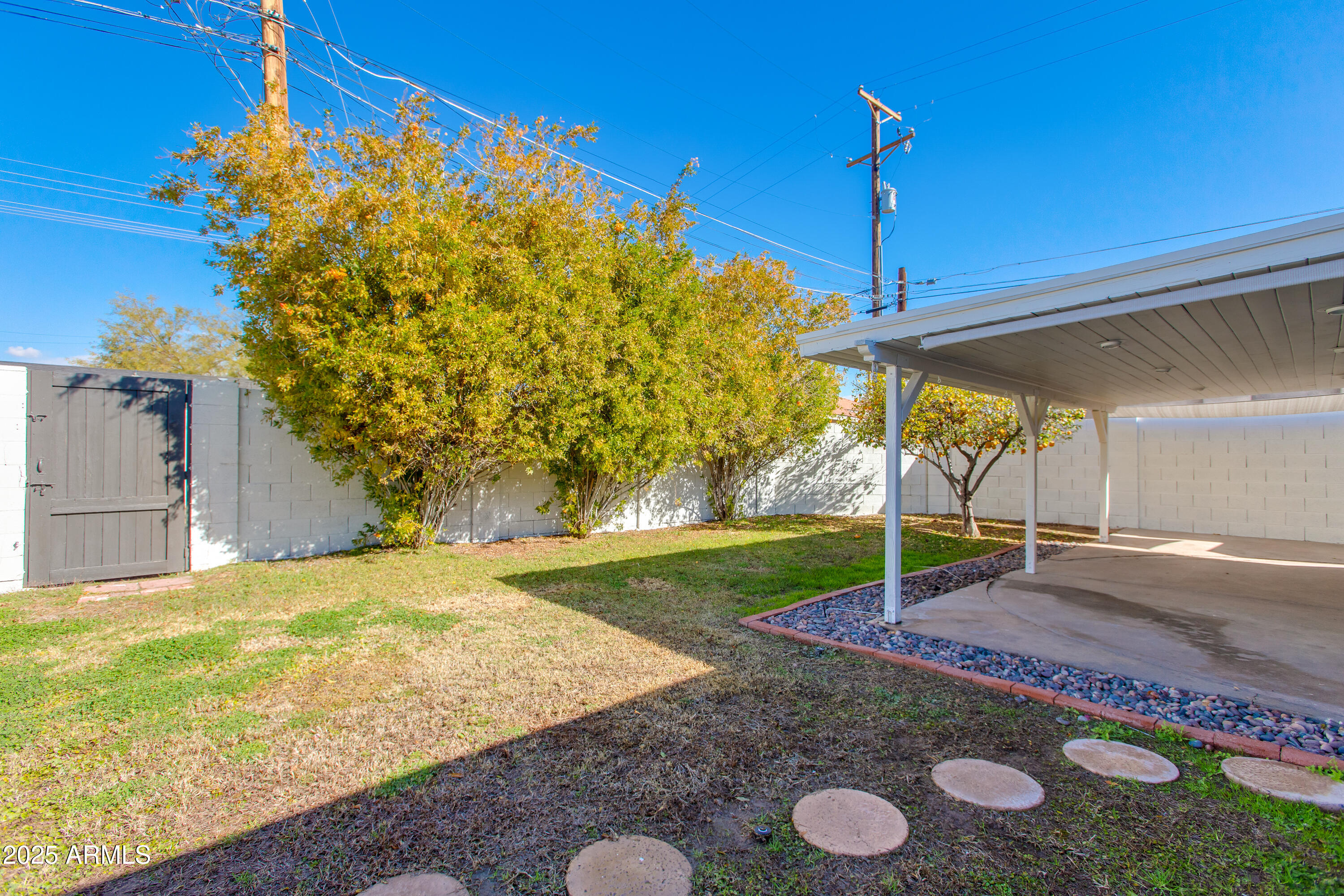 4322 E MULBERRY Drive