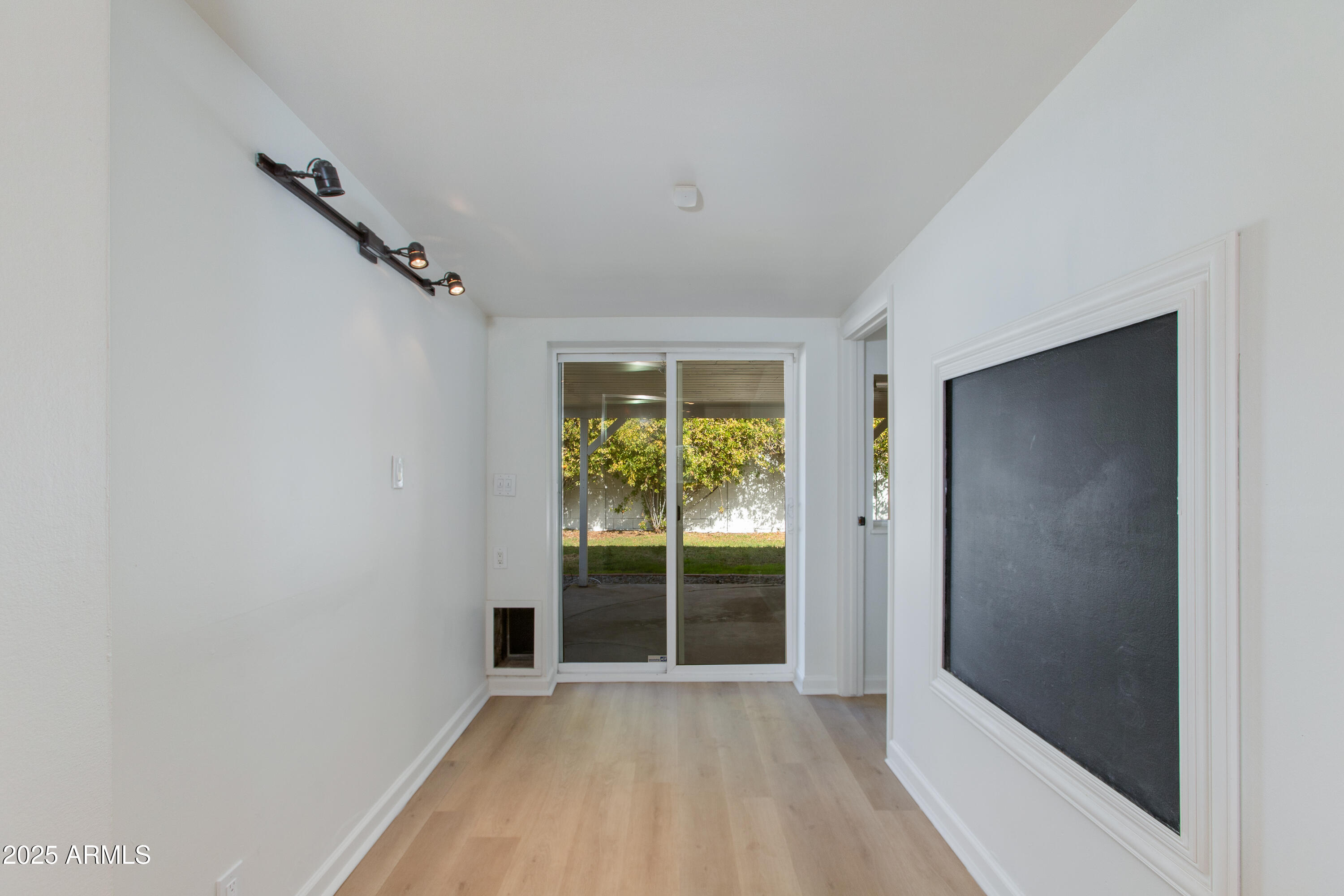 4322 E MULBERRY Drive