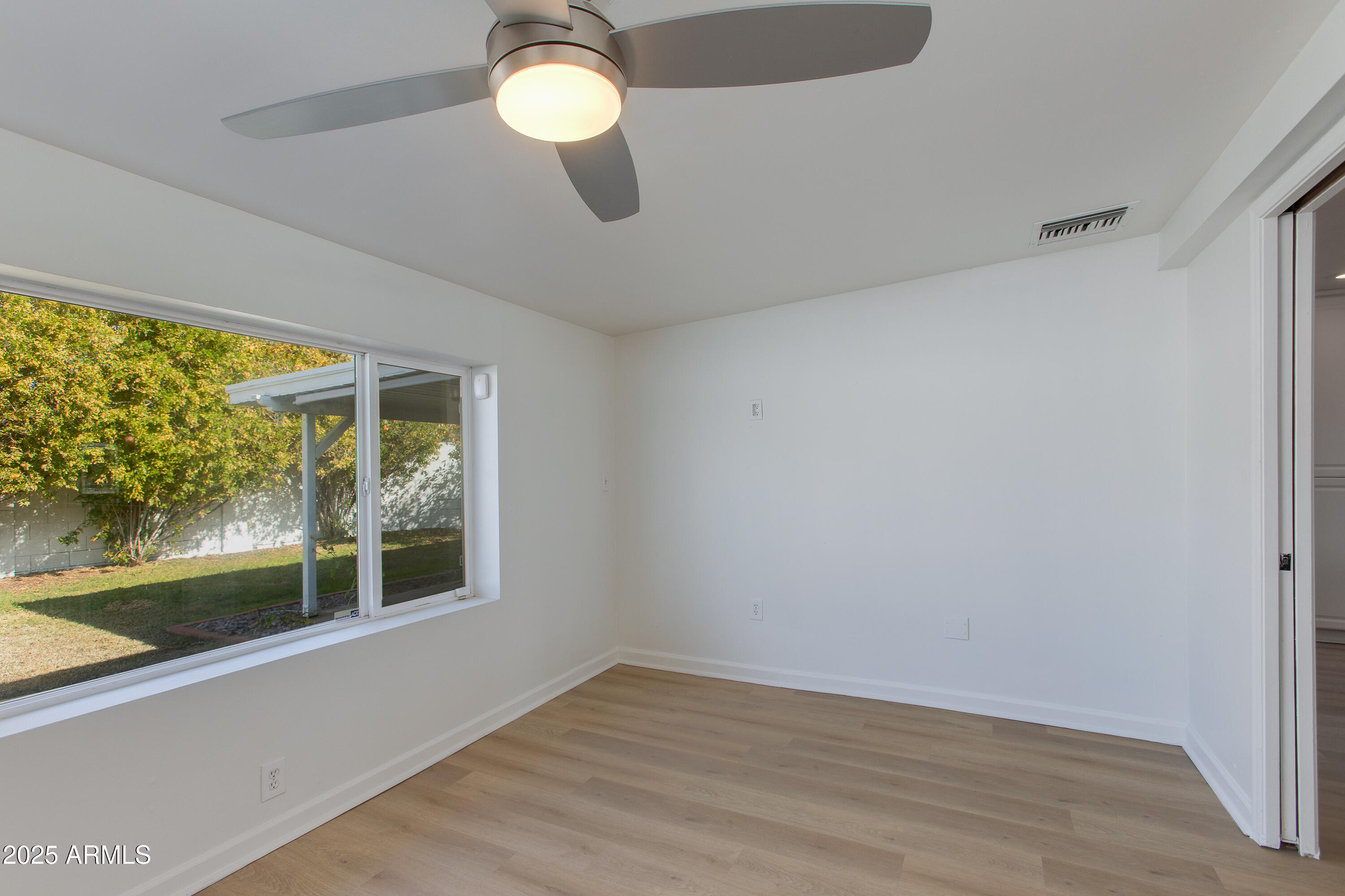 4322 E MULBERRY Drive