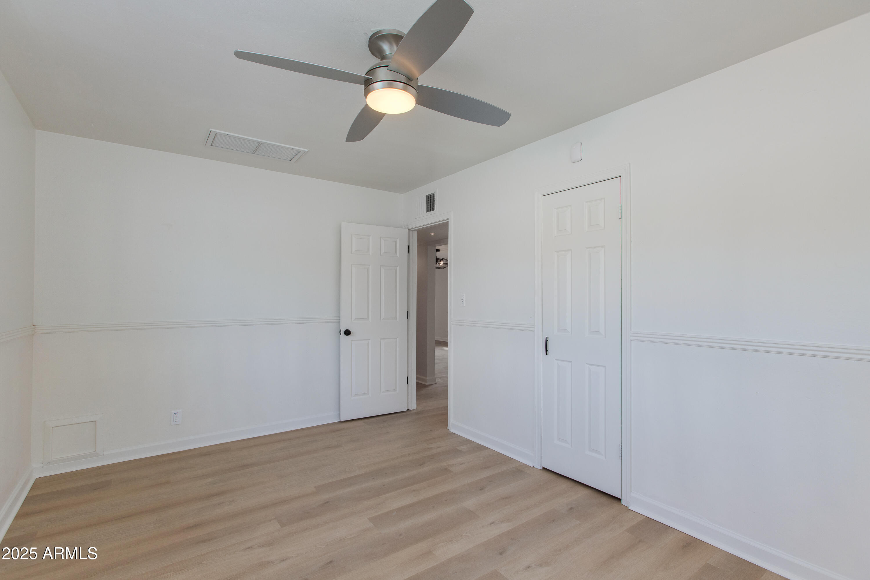 4322 E MULBERRY Drive