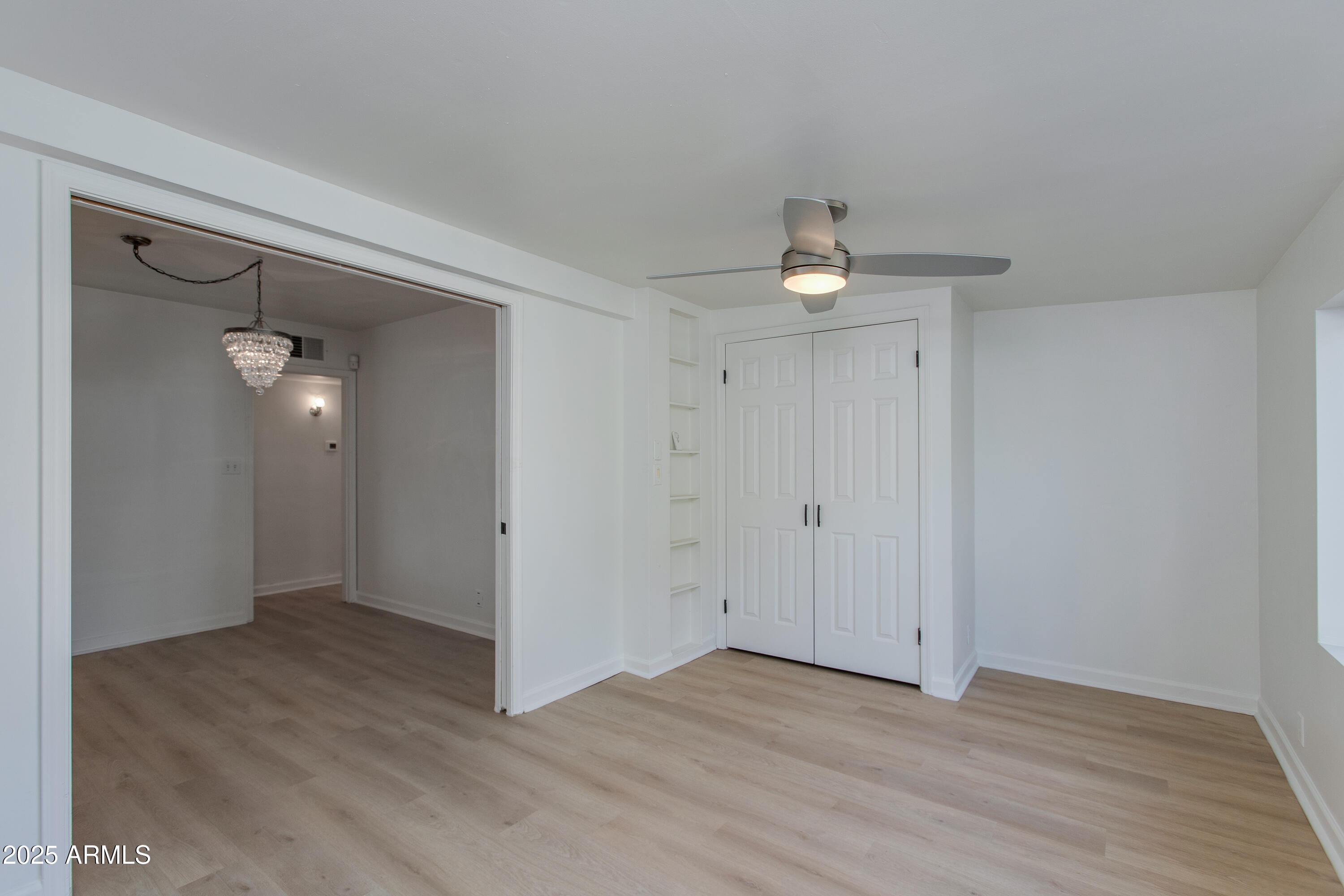 4322 E MULBERRY Drive