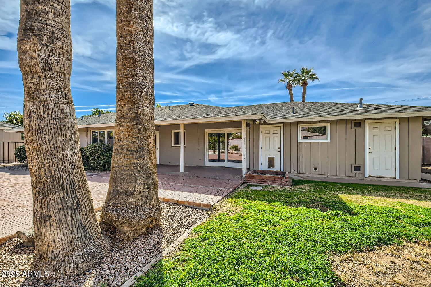 4728 E MULBERRY Drive