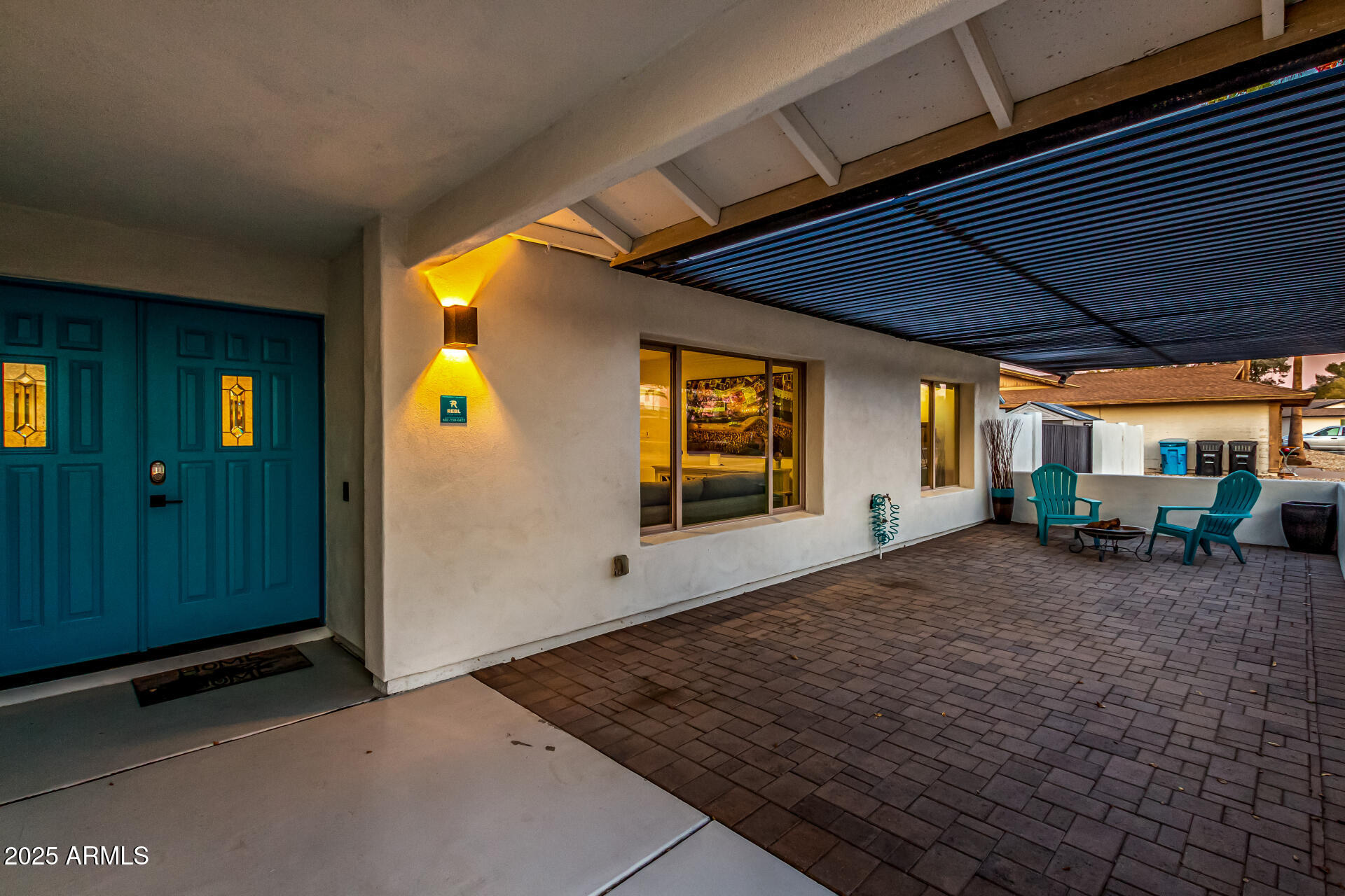 5112 E VOLTAIRE Avenue