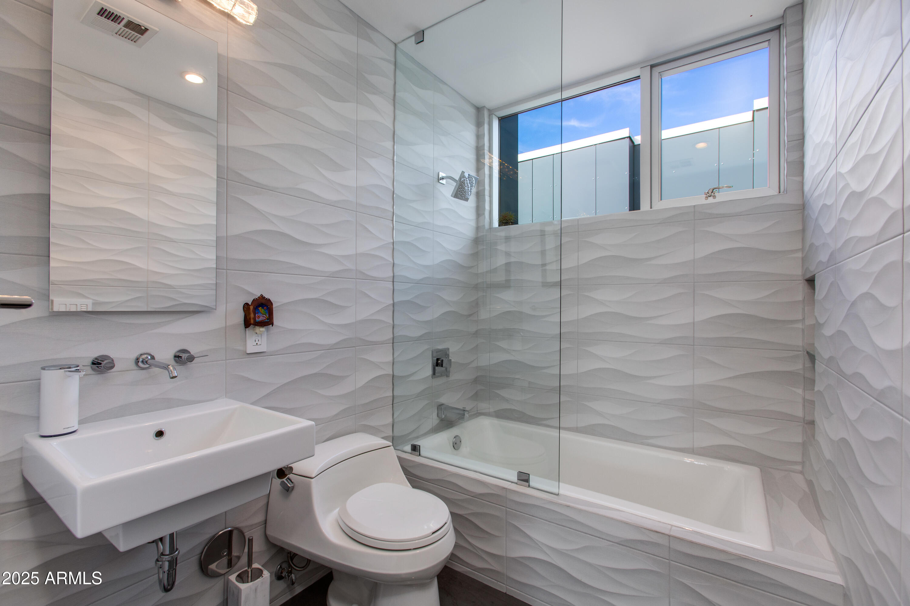 4410 N 27TH Street, 5