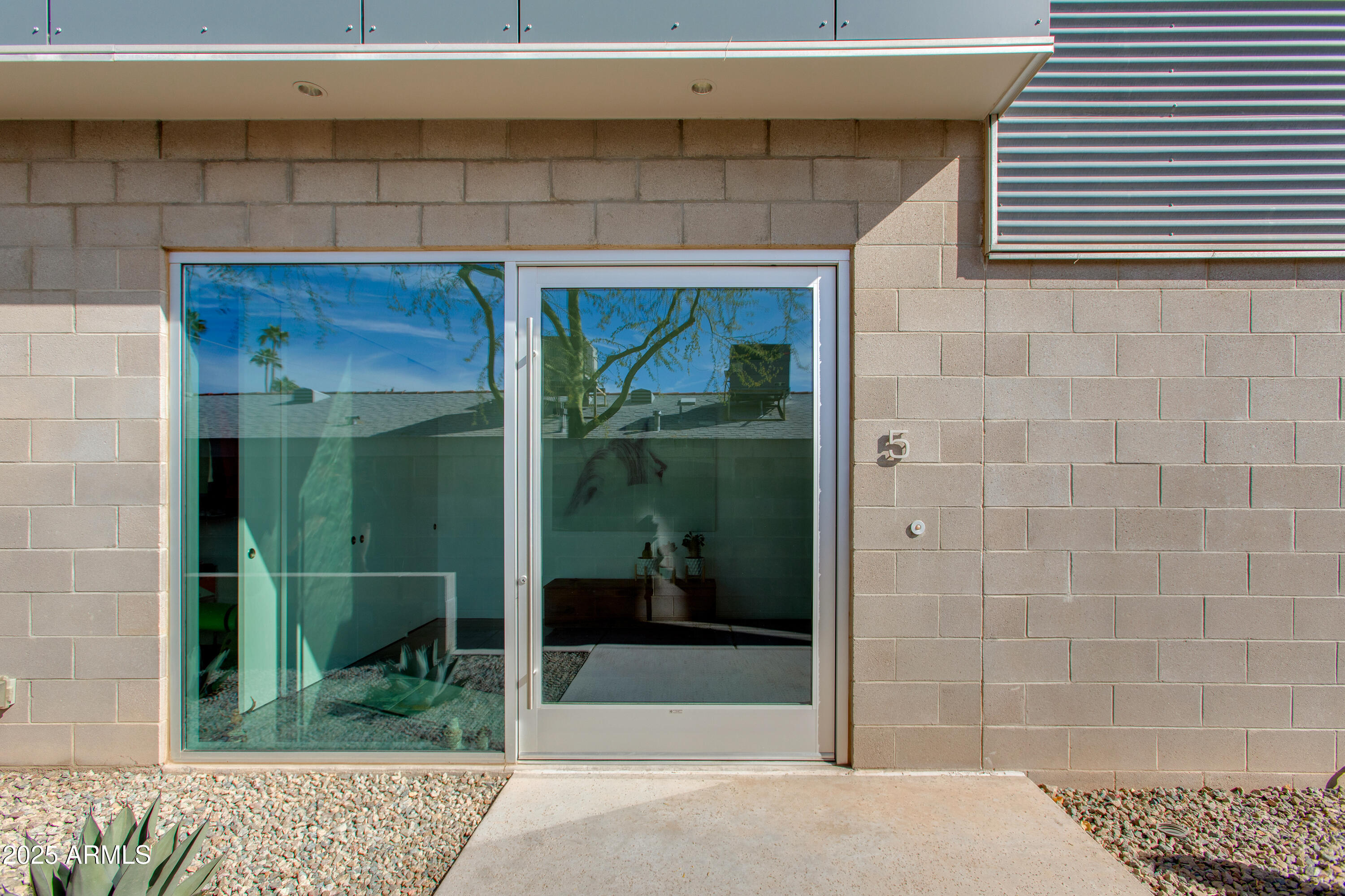 4410 N 27TH Street, 5