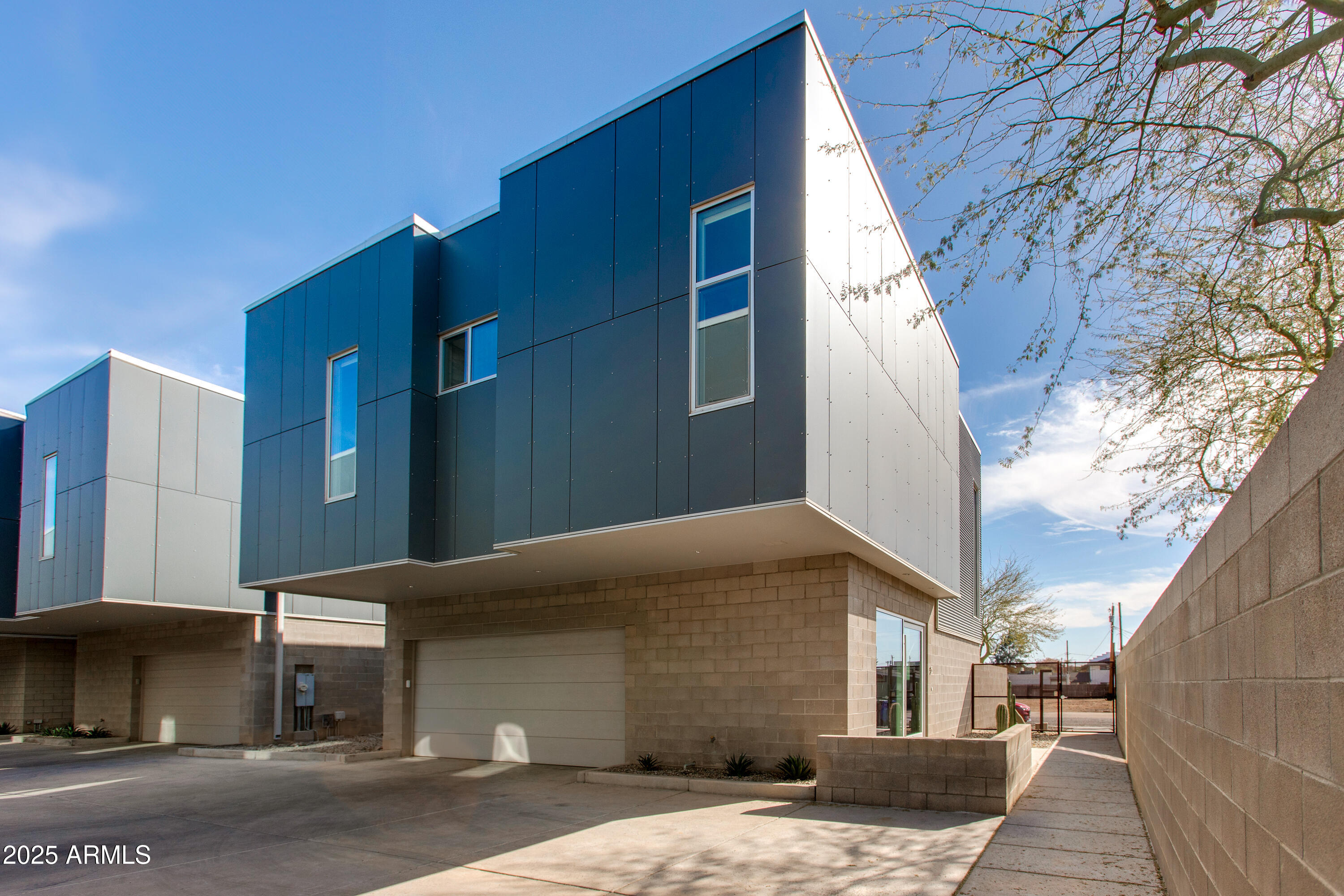 4410 N 27TH Street, 5