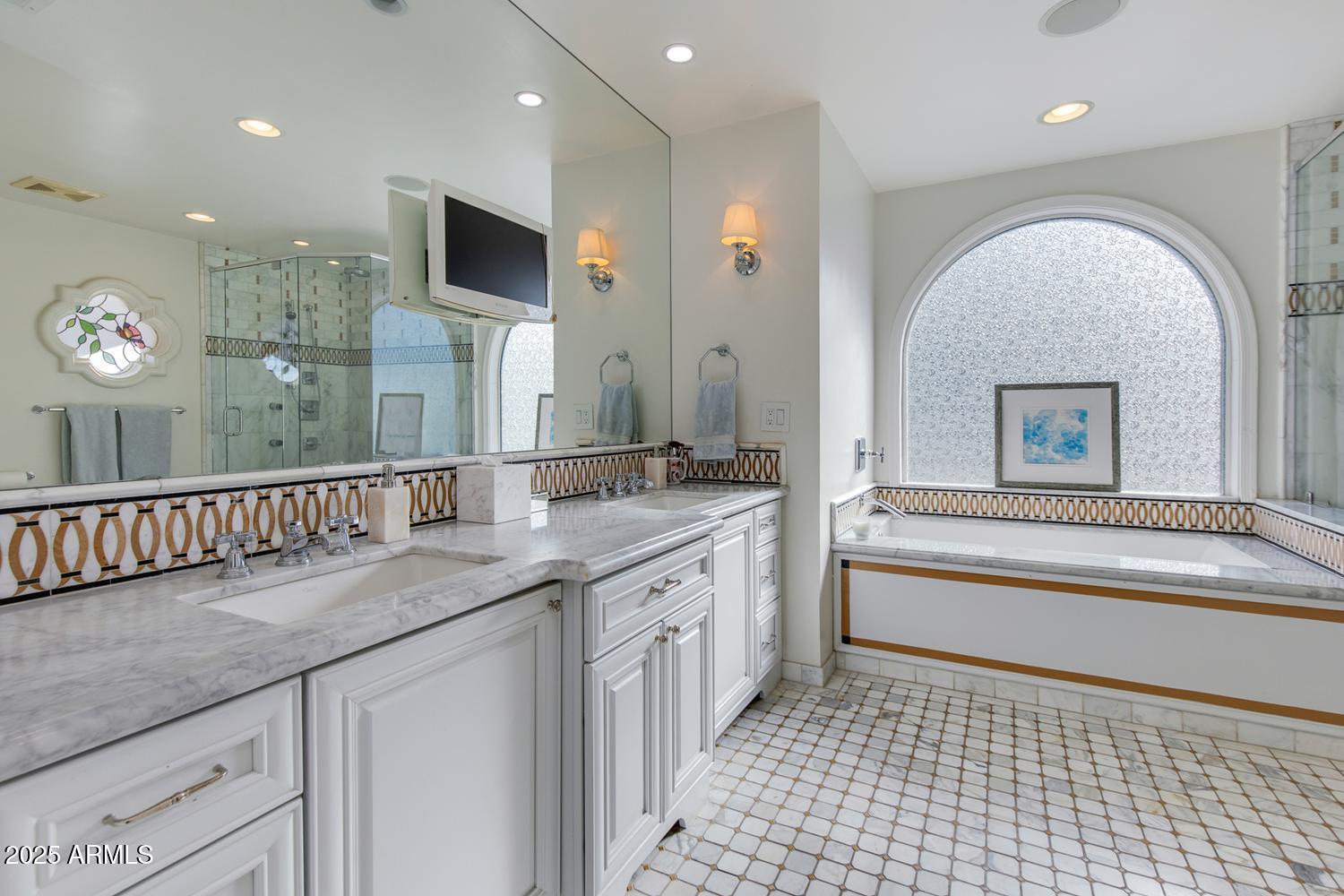 7325 E EL CAMINITO Drive