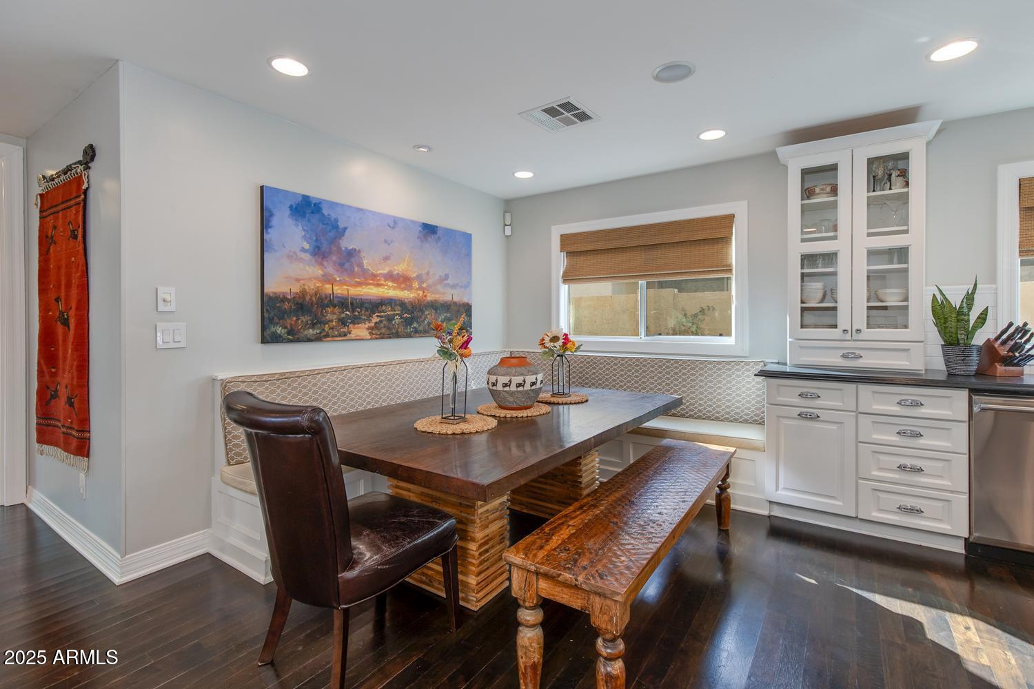 7325 E EL CAMINITO Drive