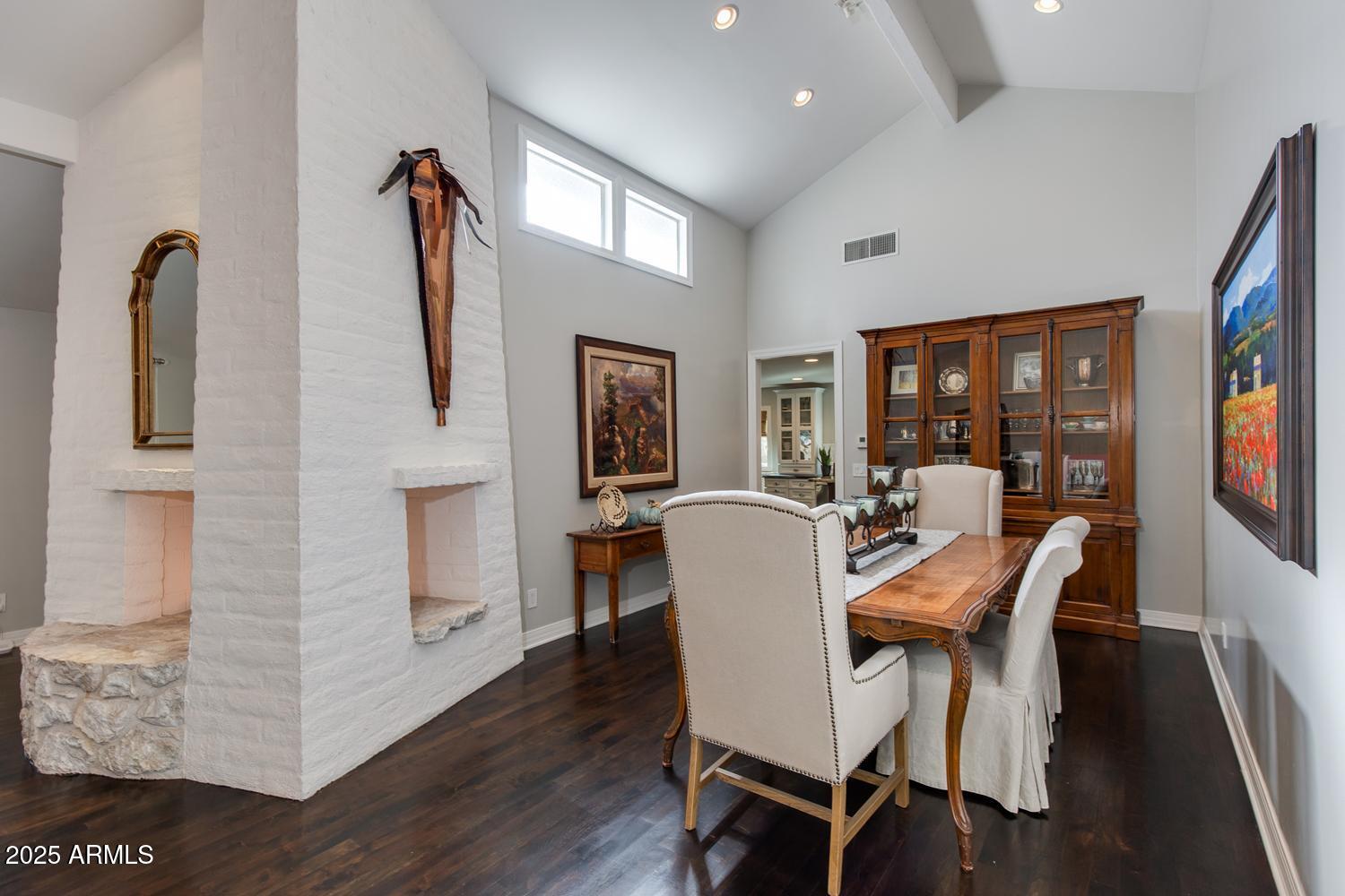 7325 E EL CAMINITO Drive