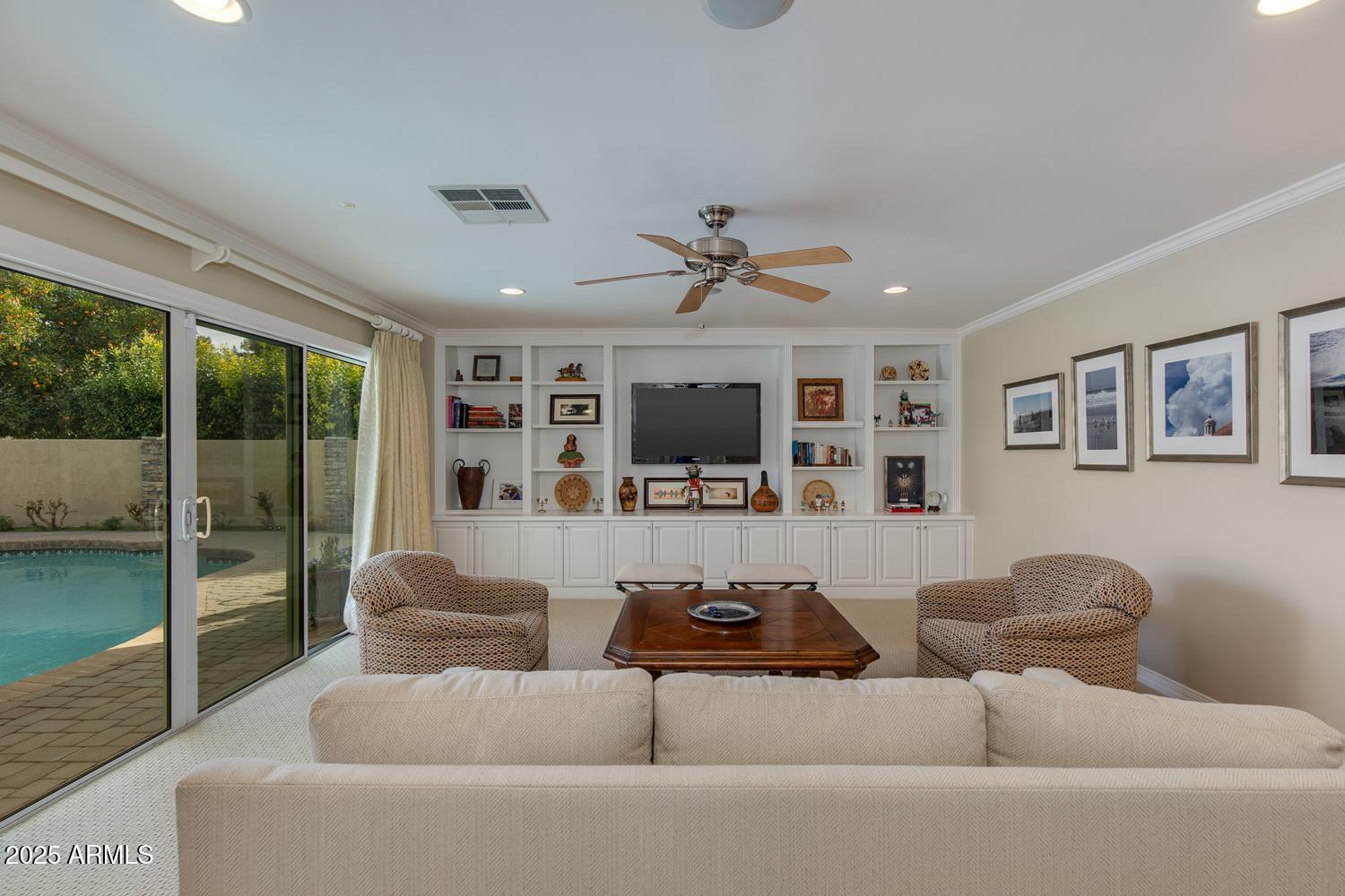 7325 E EL CAMINITO Drive