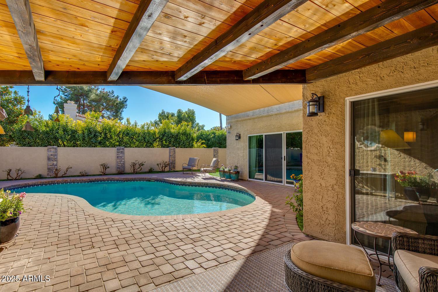 7325 E EL CAMINITO Drive