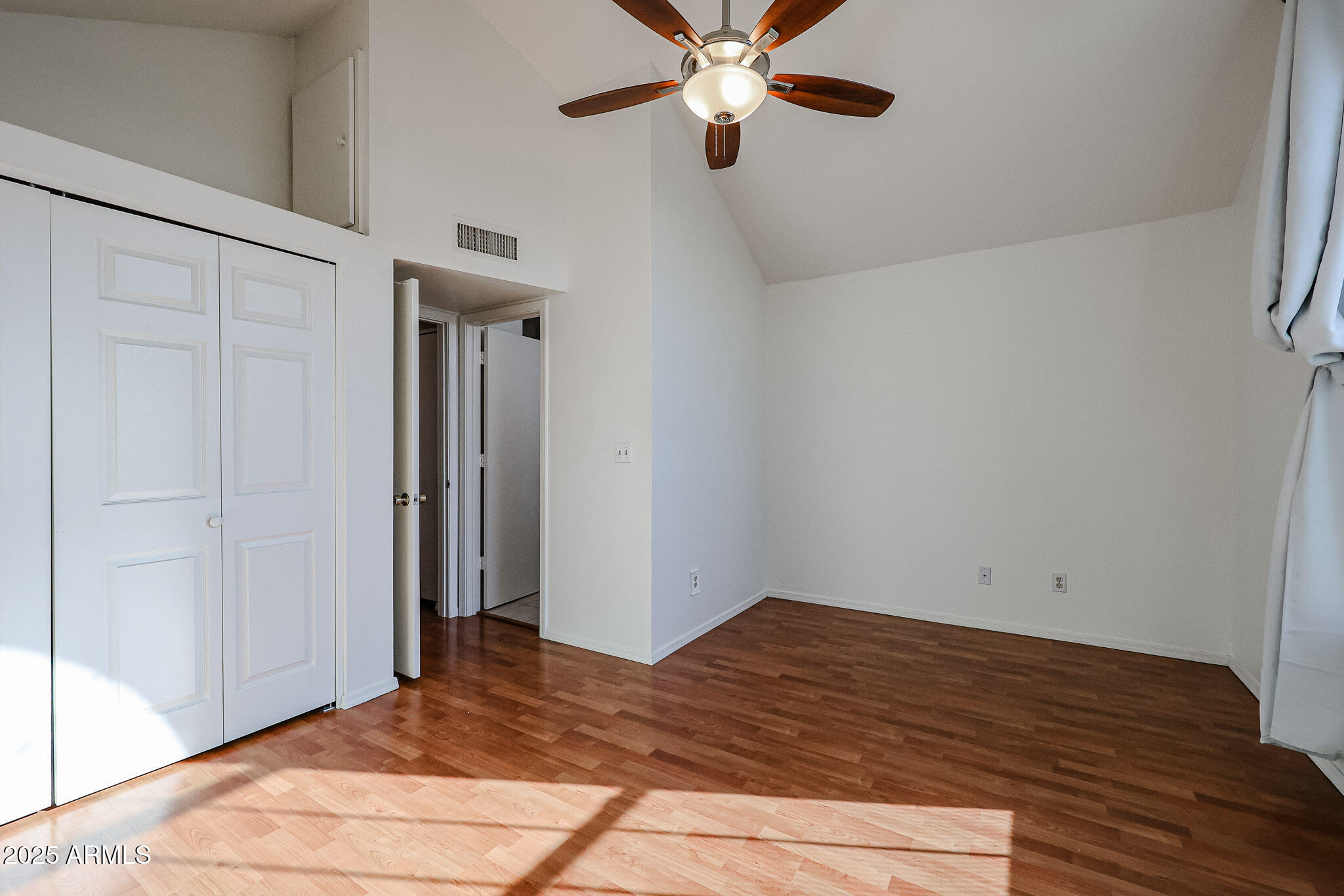 921 W UNIVERSITY Drive 1099