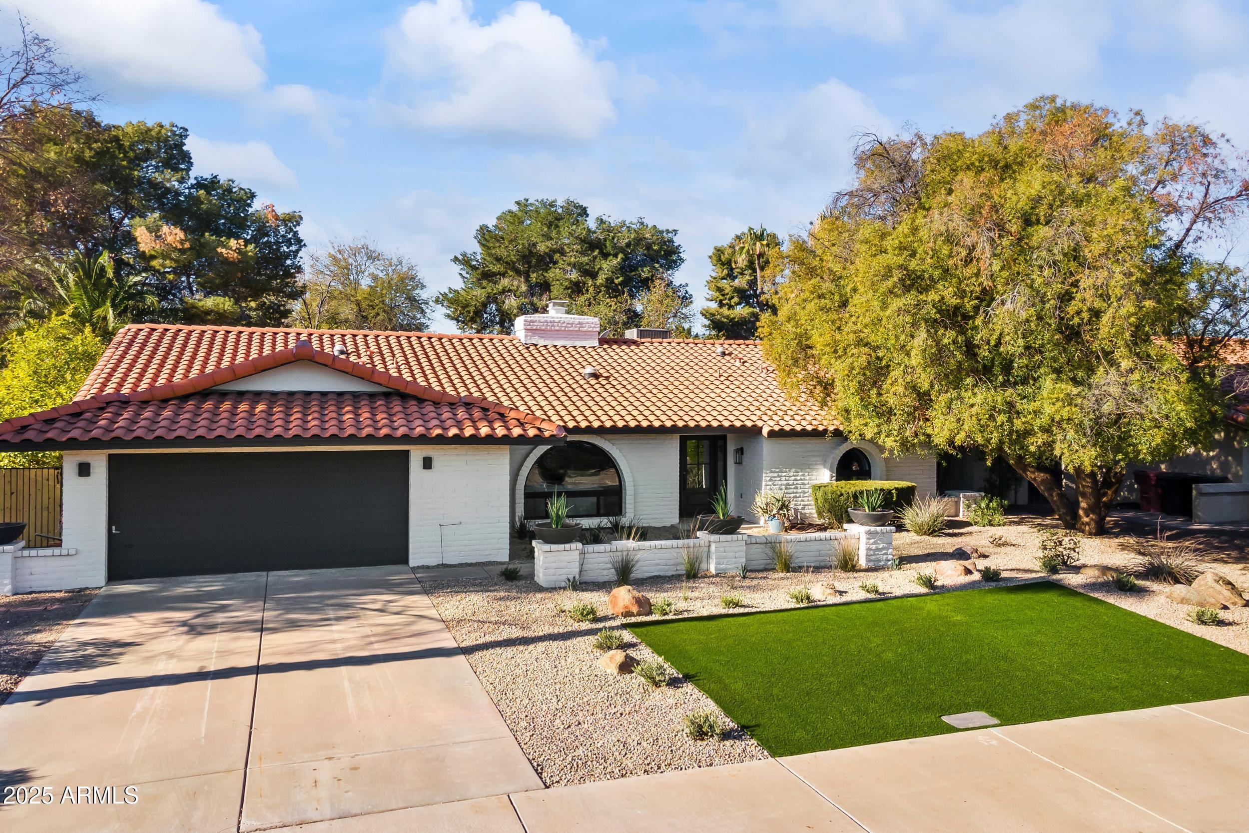7607 E CHARTER OAK Road