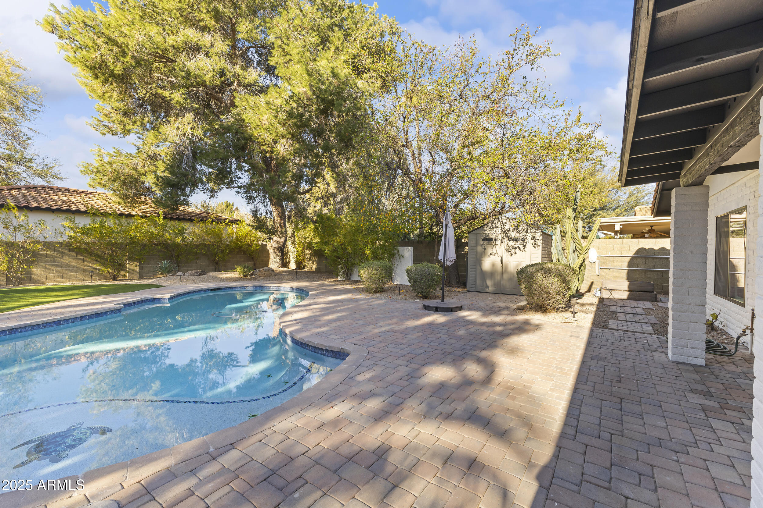 7607 E CHARTER OAK Road