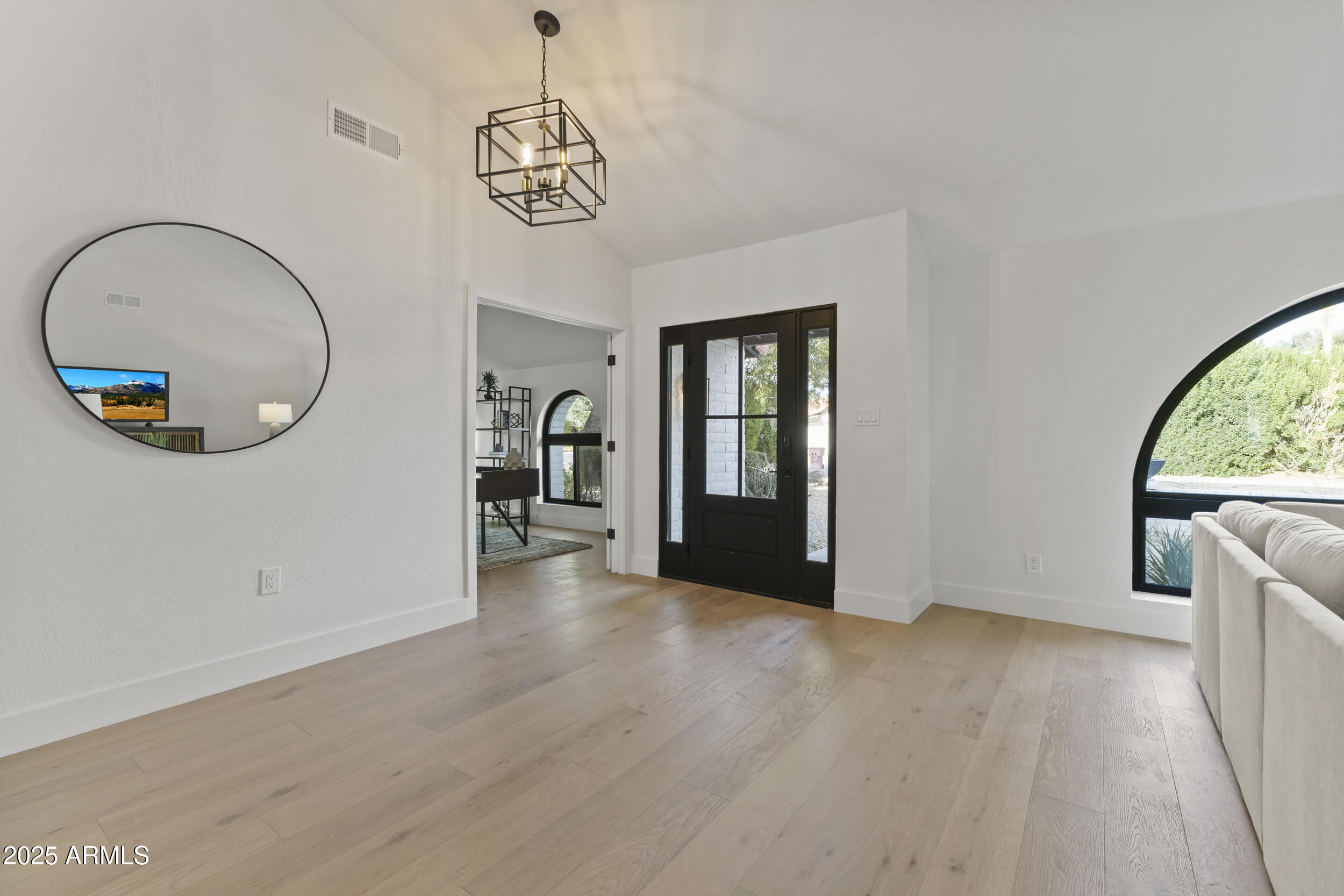 7607 E CHARTER OAK Road