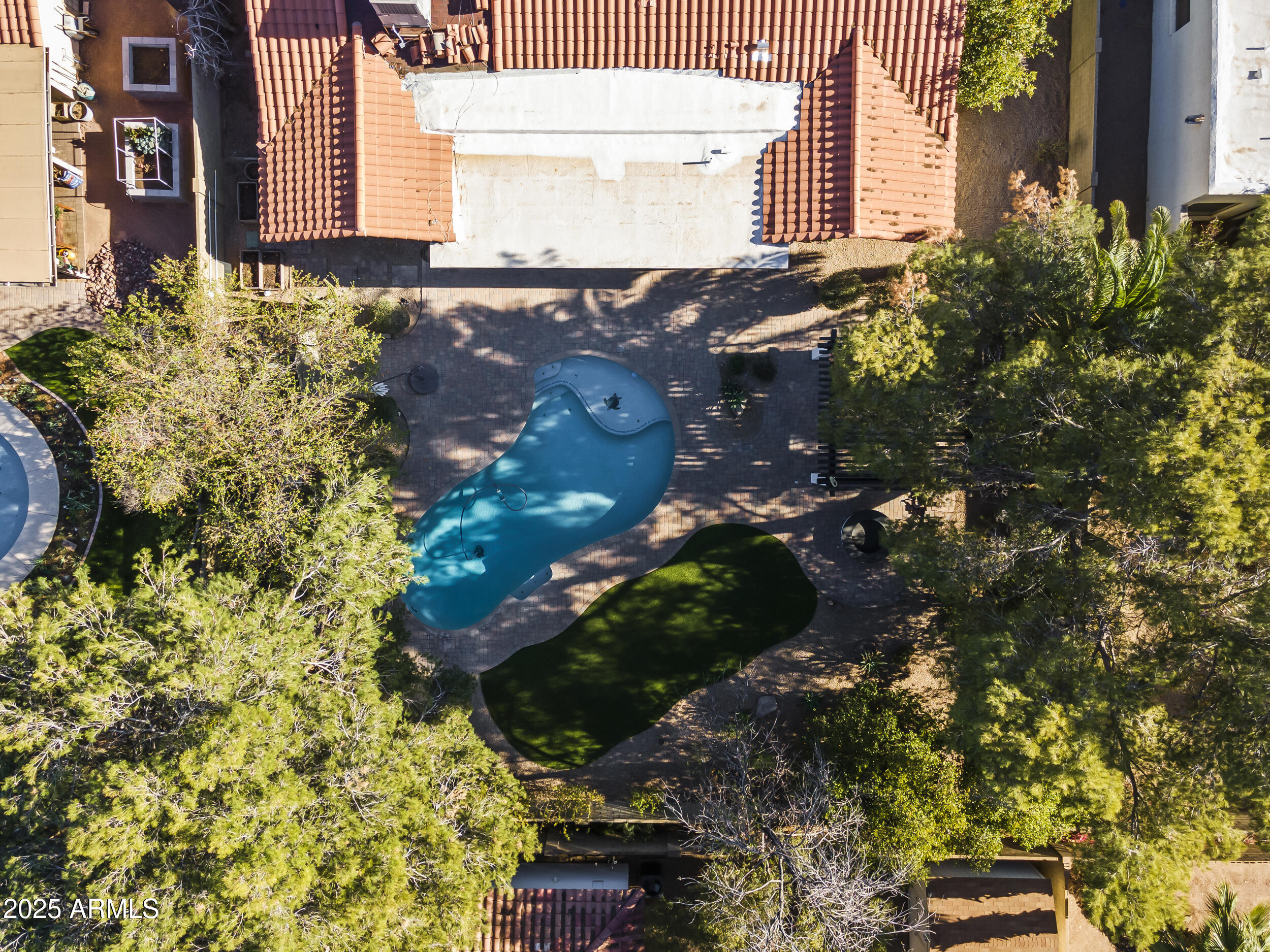 7607 E CHARTER OAK Road