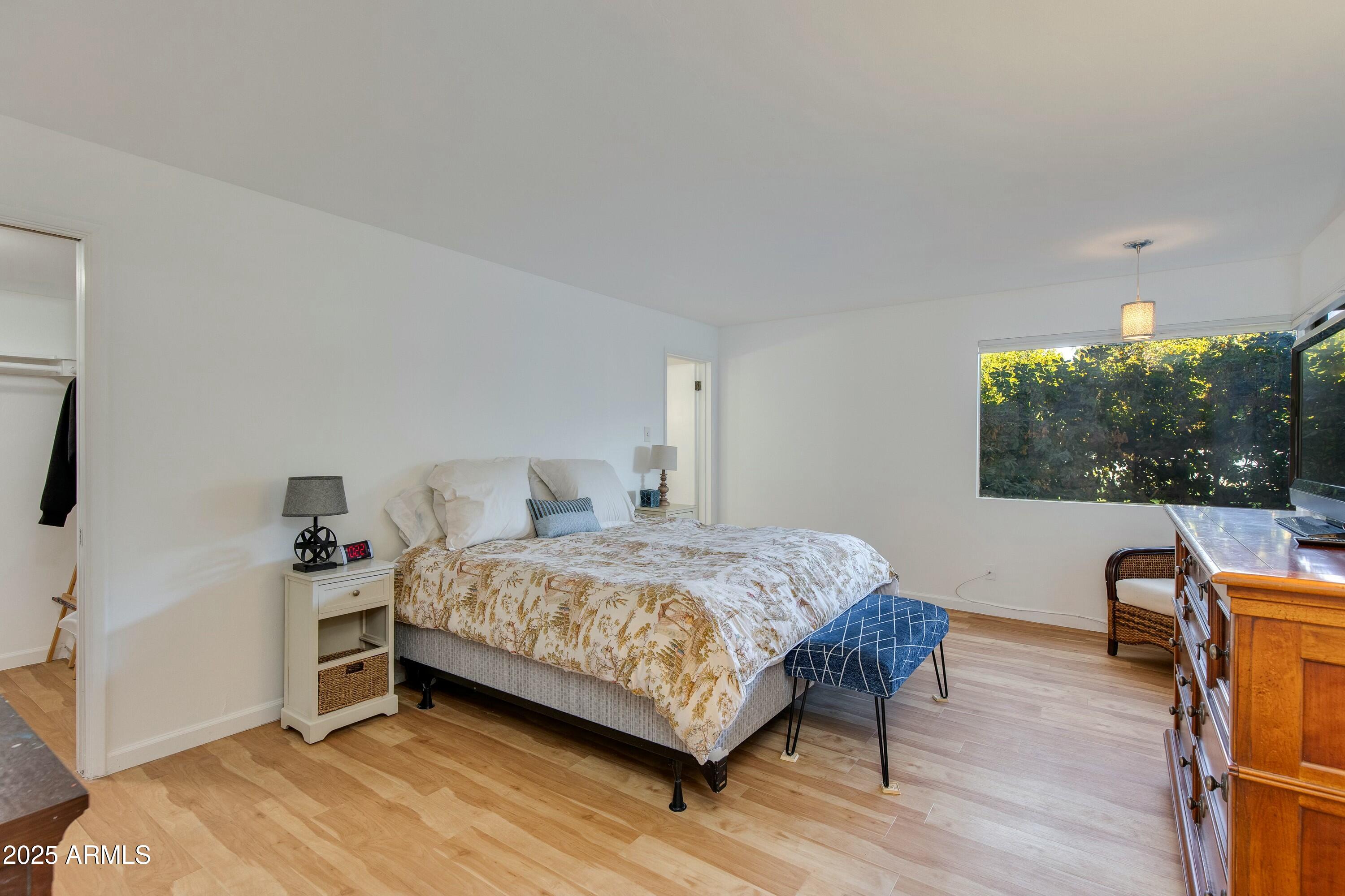 5150 N 20TH Street, 111