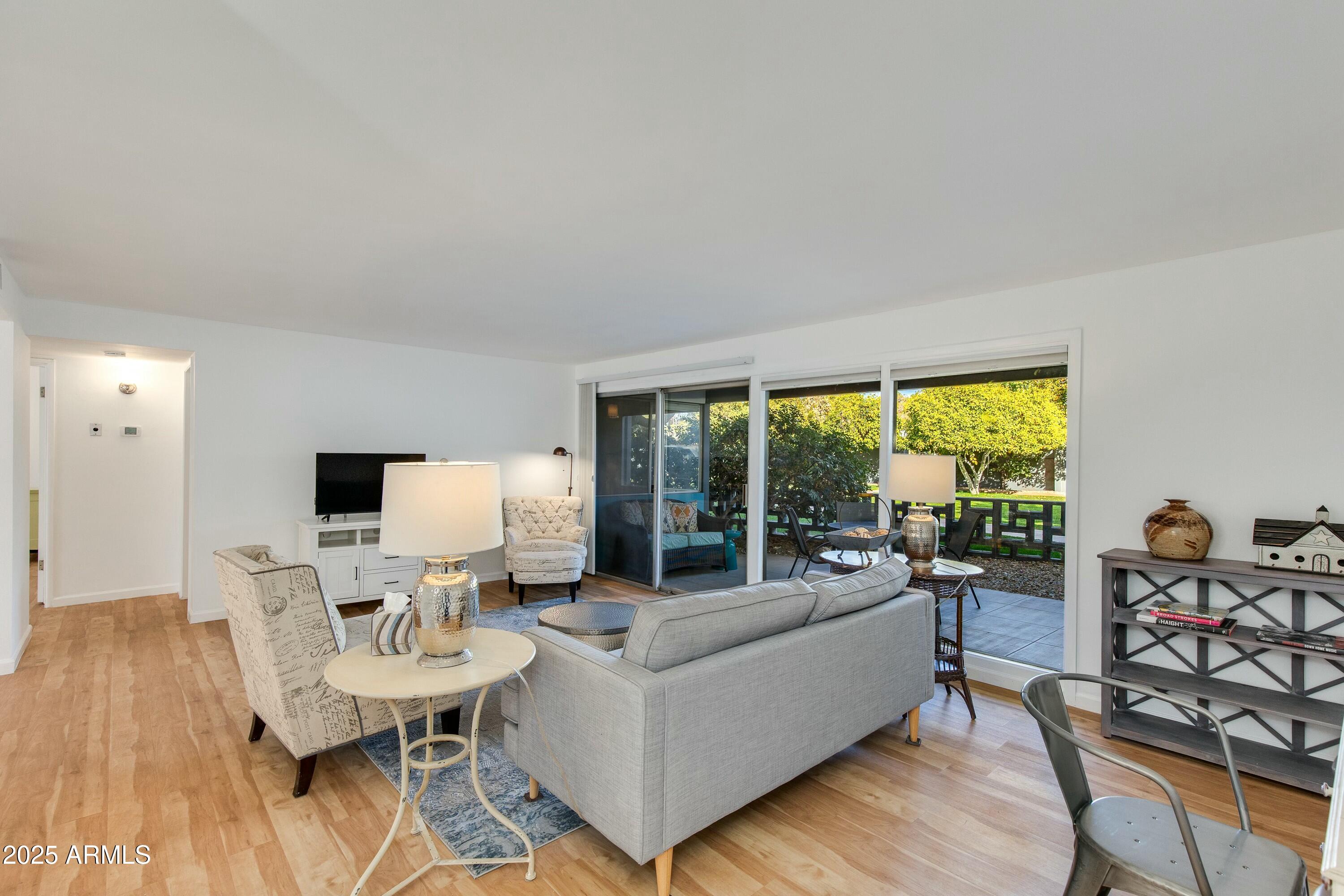 5150 N 20TH Street, 111