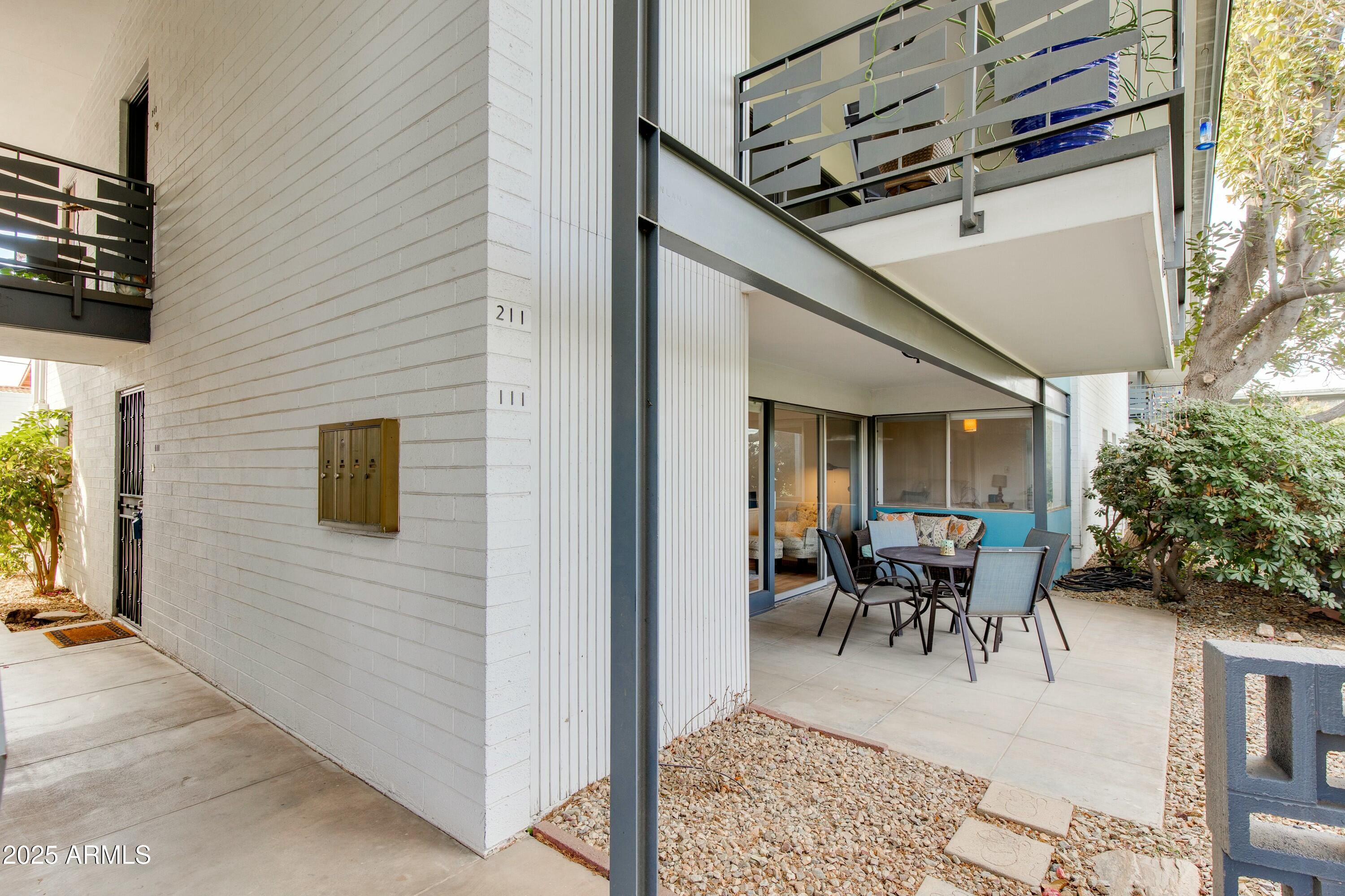 5150 N 20TH Street, 111