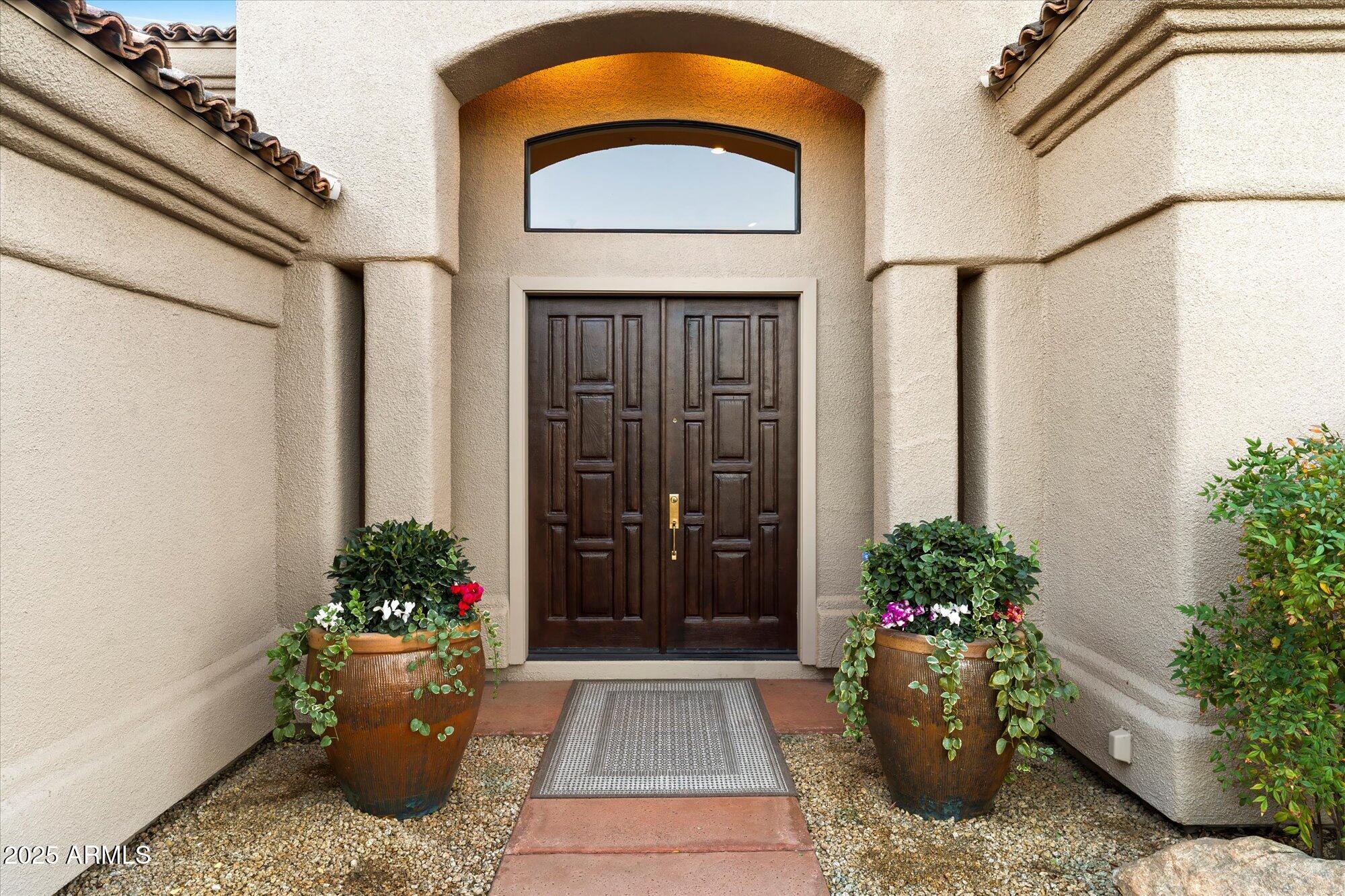 7327 E VIA ESTRELLA Avenue