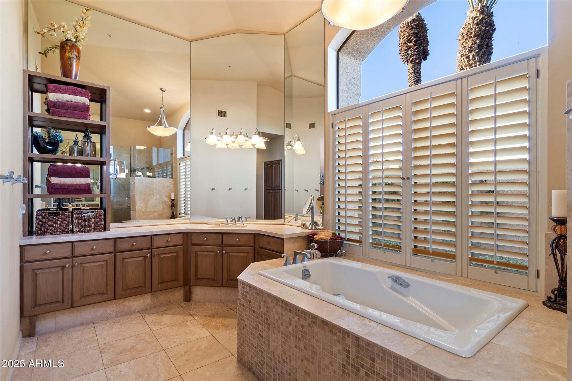 7327 E VIA ESTRELLA Avenue