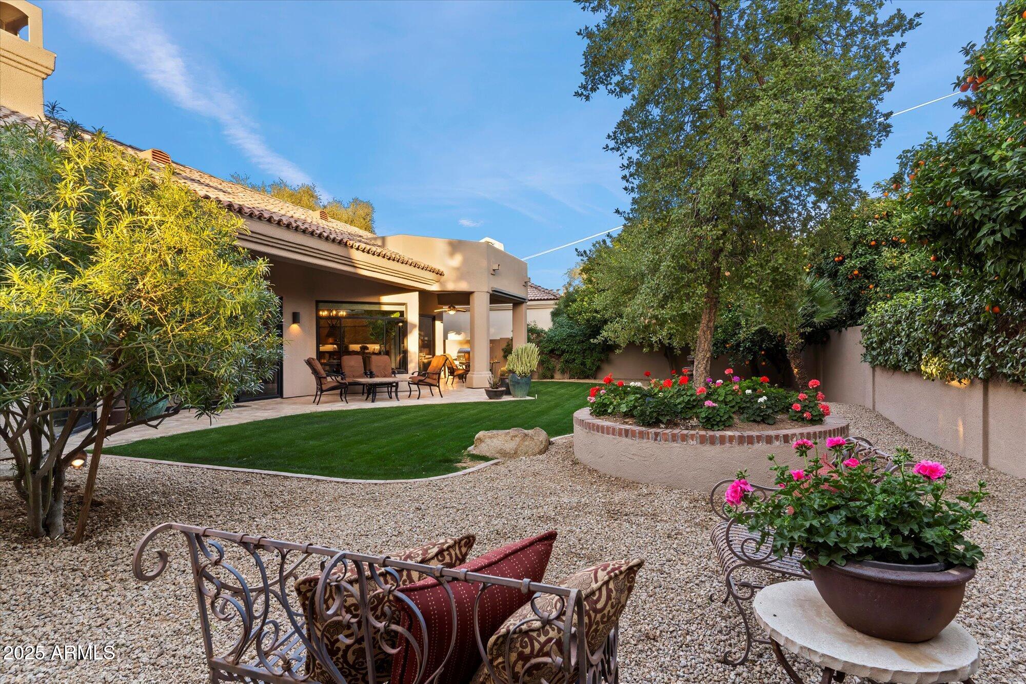 7327 E VIA ESTRELLA Avenue