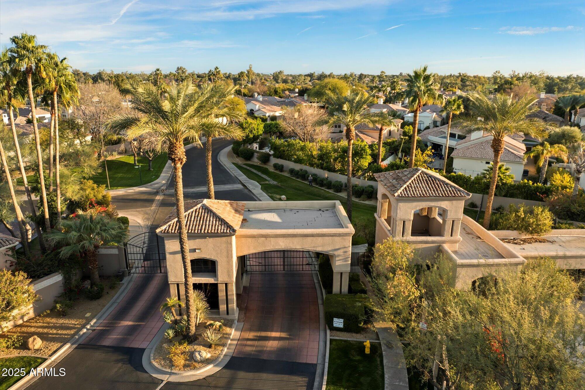 7327 E VIA ESTRELLA Avenue