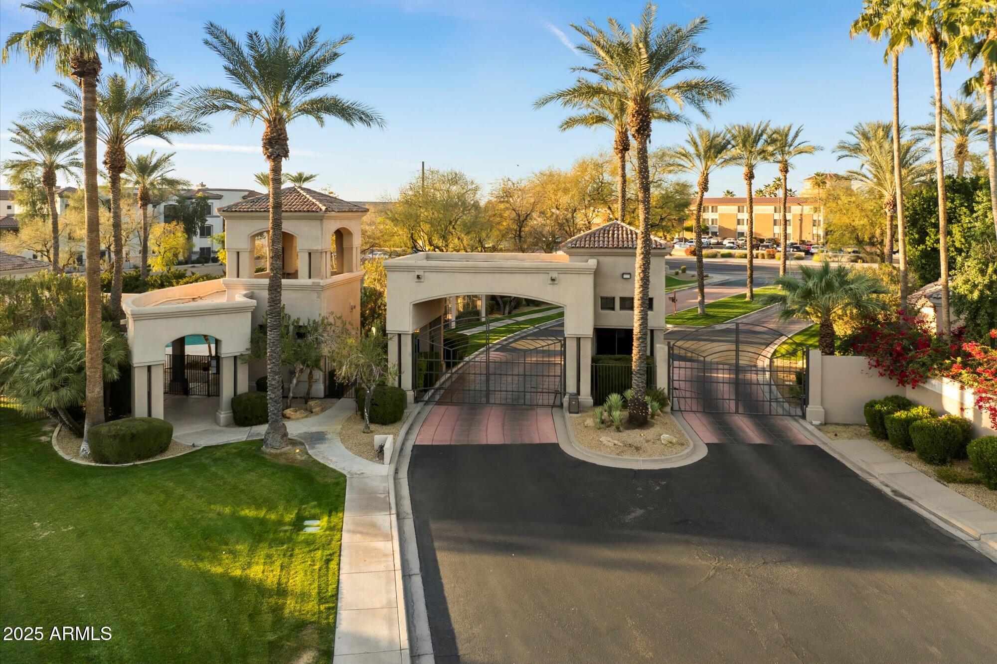 7327 E VIA ESTRELLA Avenue