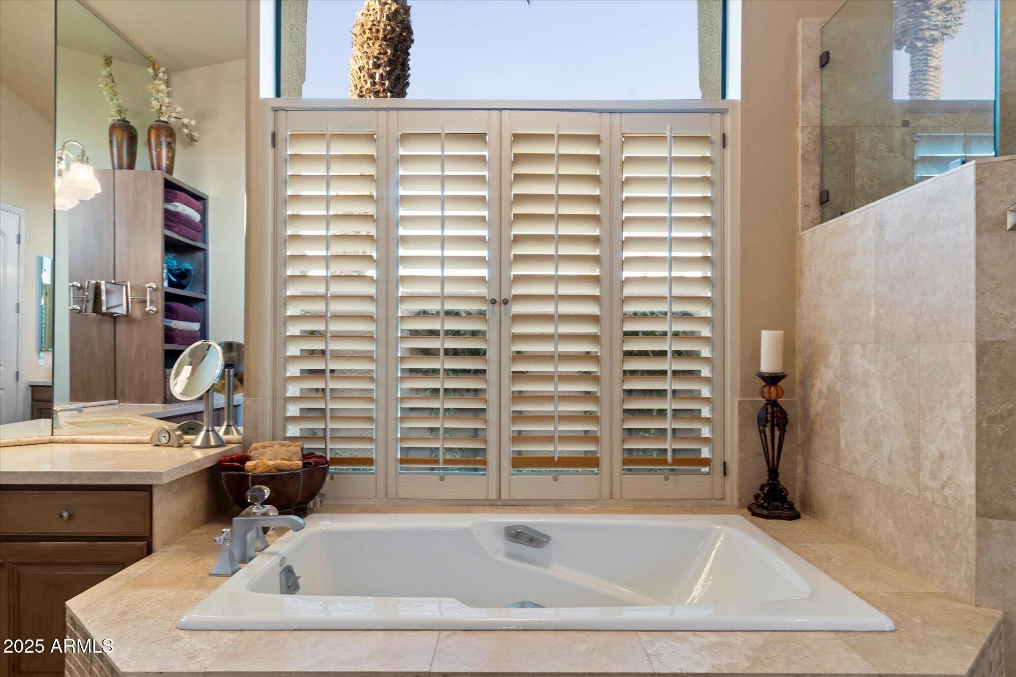 7327 E VIA ESTRELLA Avenue