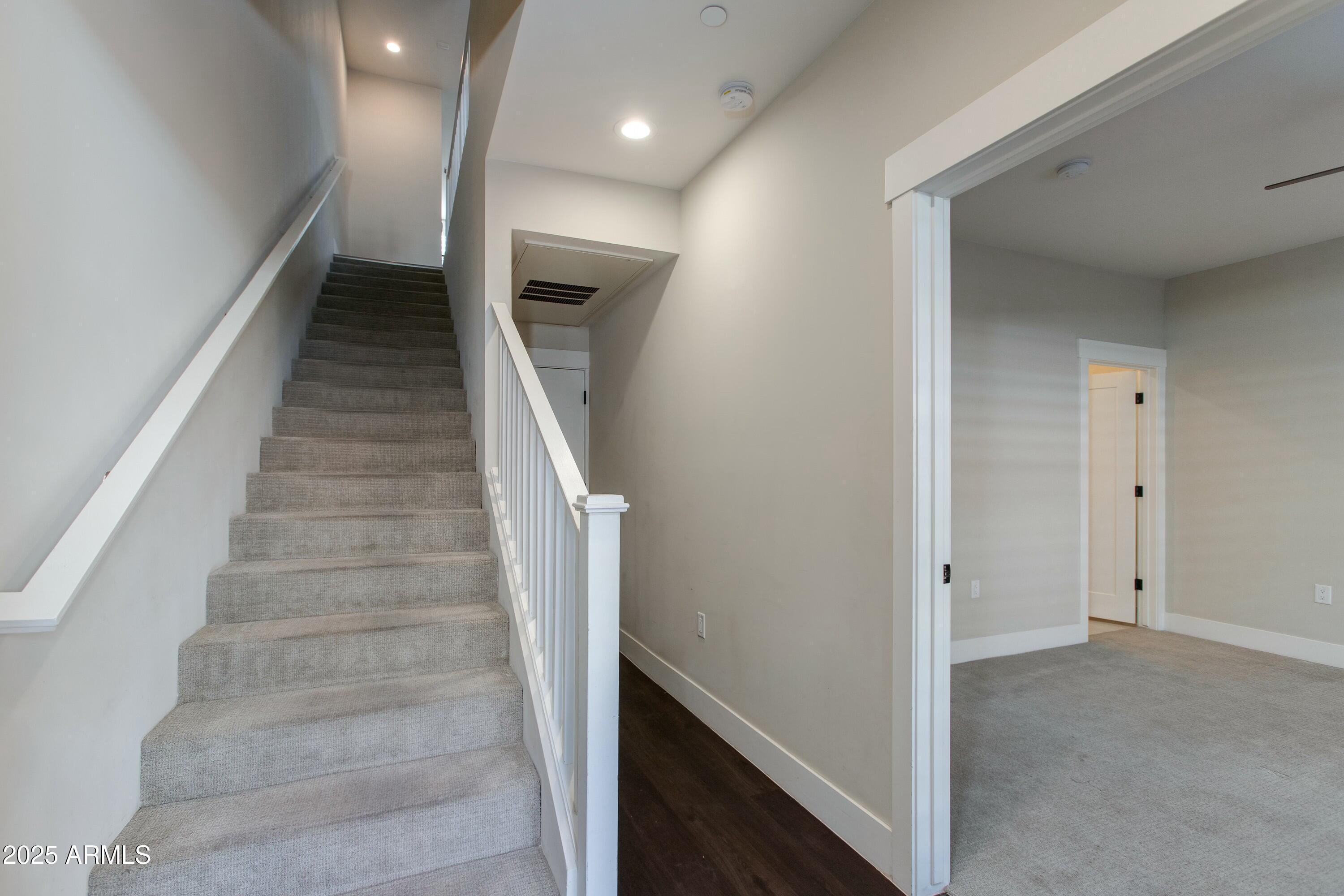 1400 E BETHANY HOME Road, 27