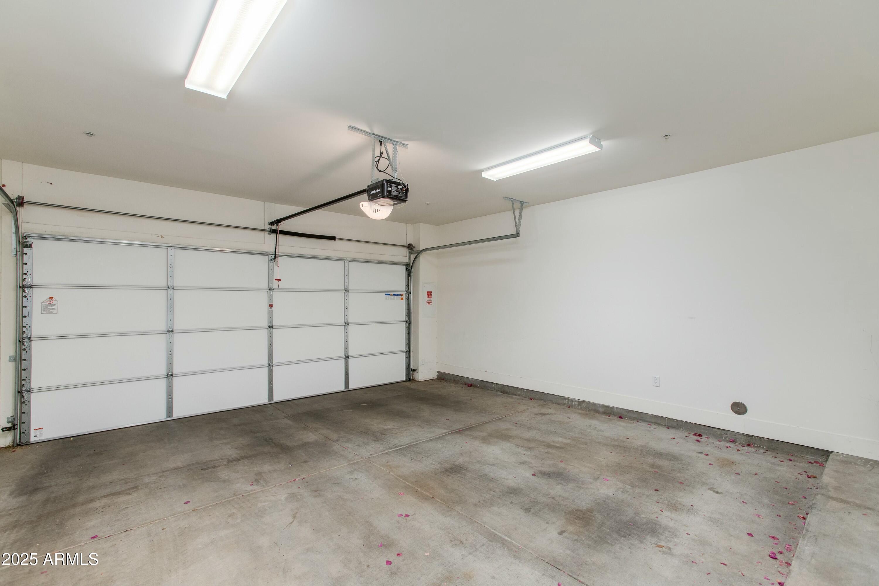 1400 E BETHANY HOME Road, 27