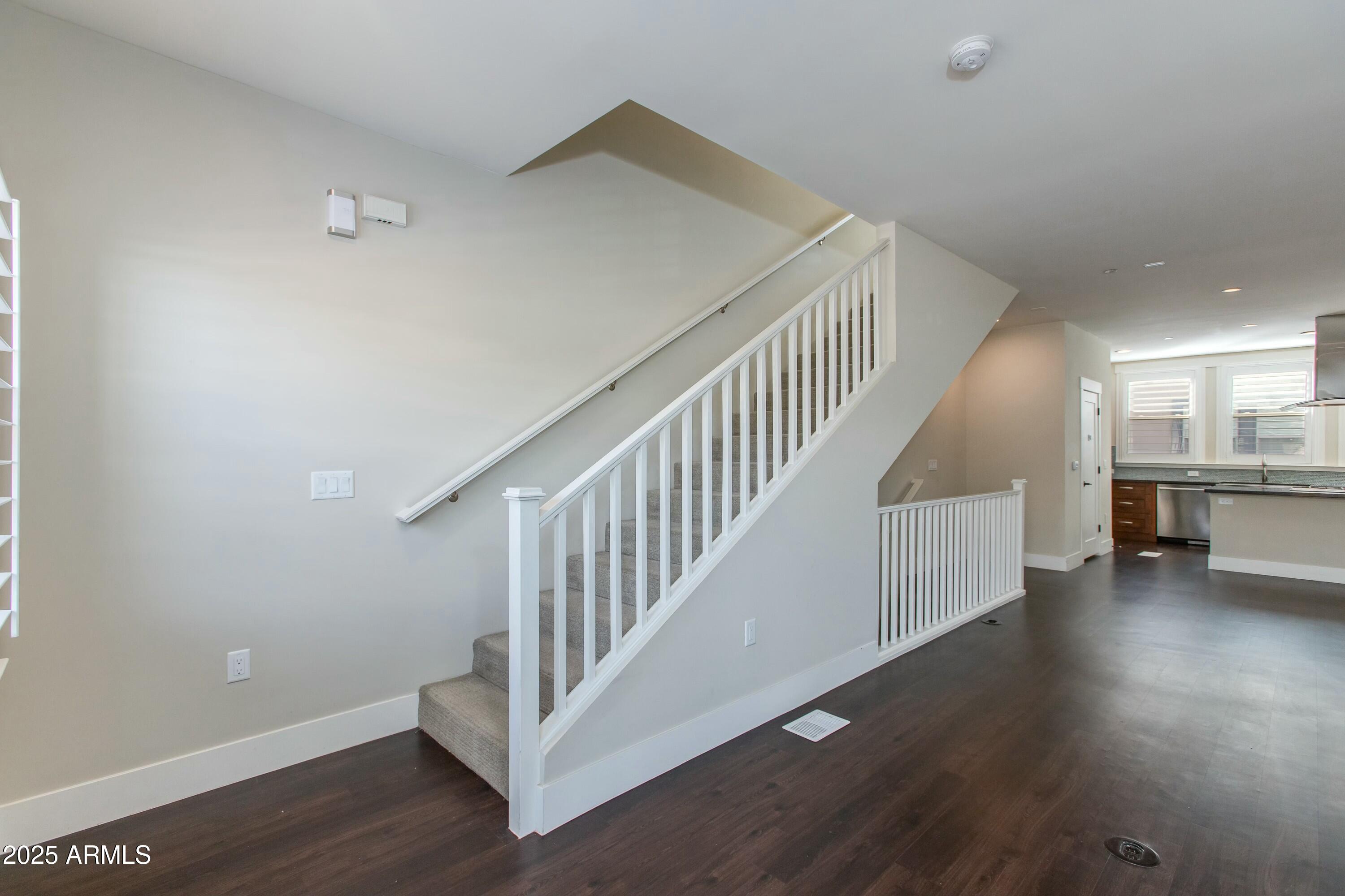 1400 E BETHANY HOME Road, 27