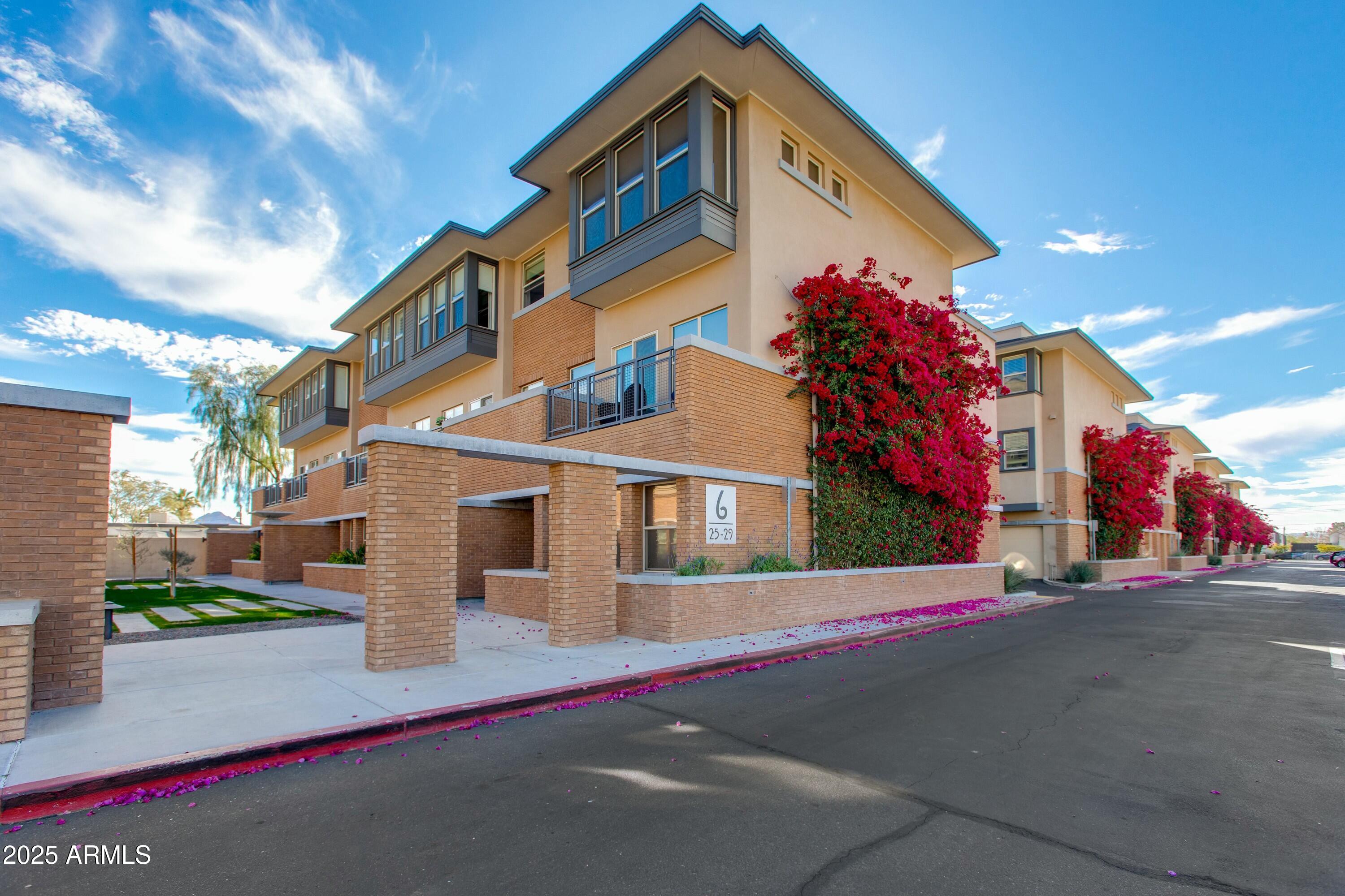 1400 E BETHANY HOME Road, 27