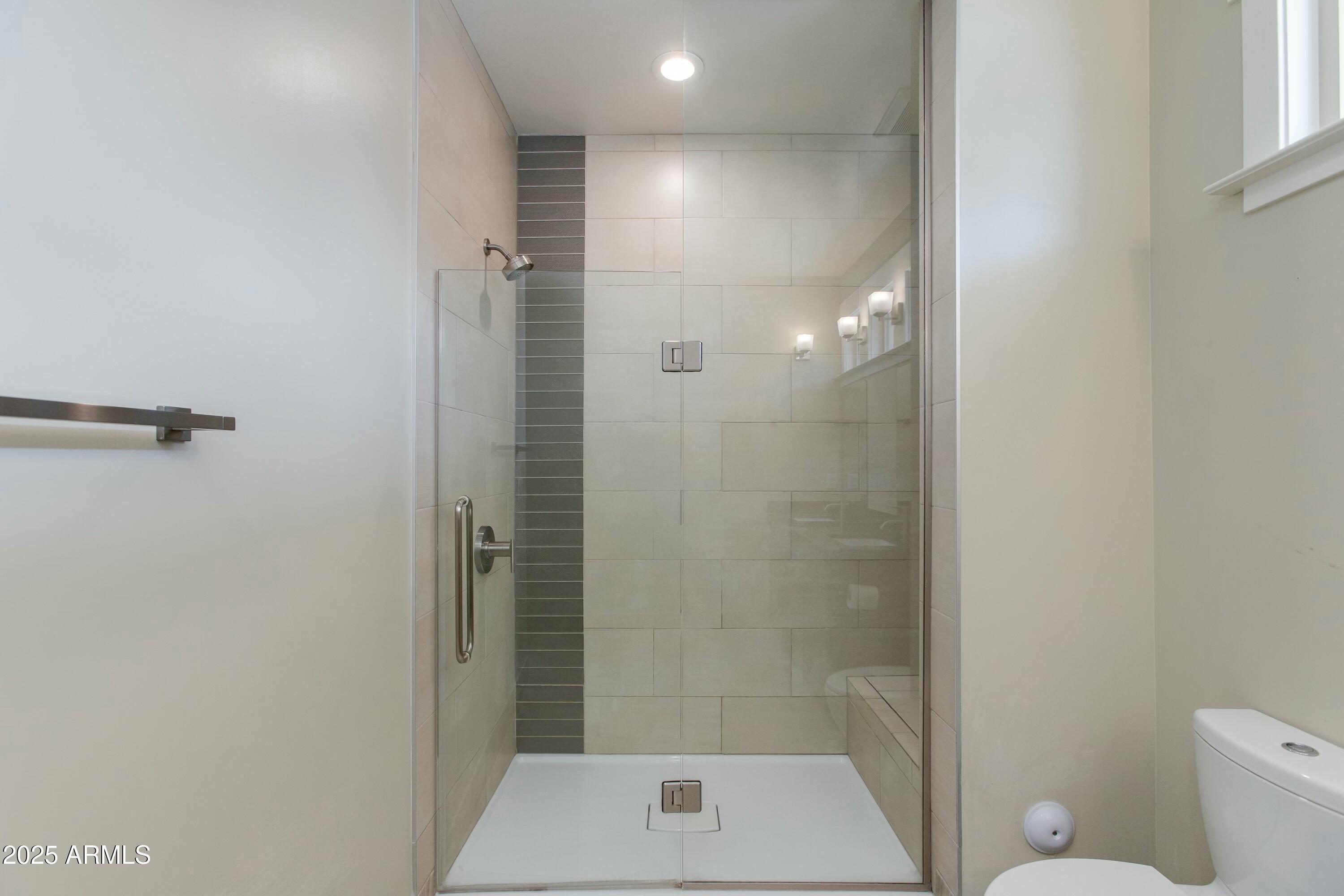 1400 E BETHANY HOME Road, 27