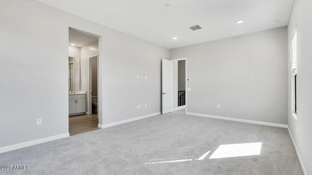 5010 E ANDERSON Drive