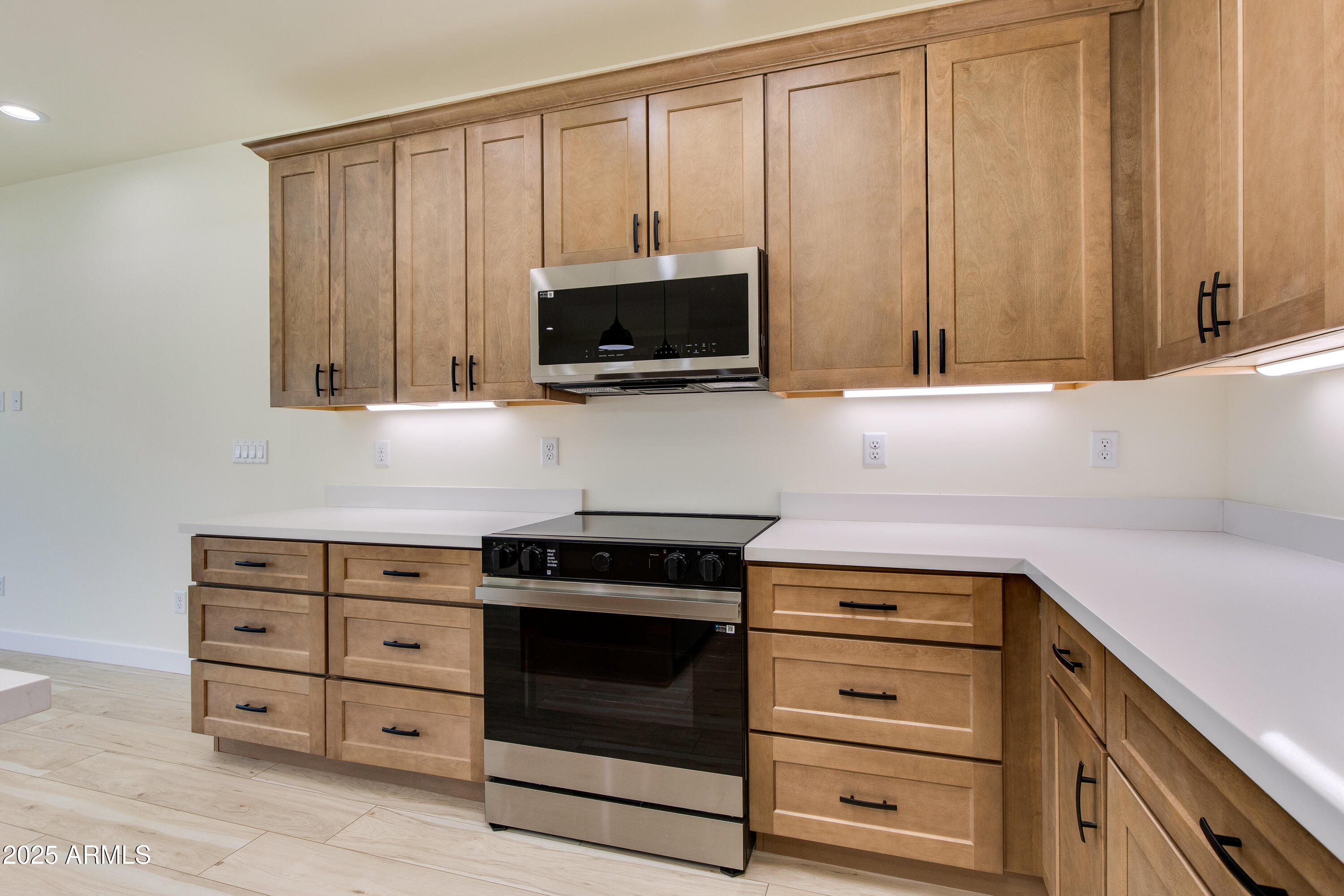 430 S Roosevelt Street