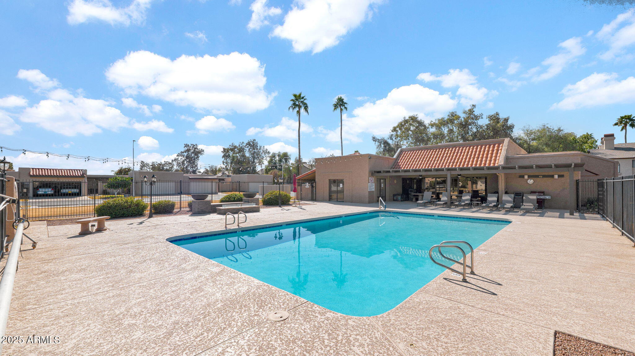 3345 E UNIVERSITY Drive E #71