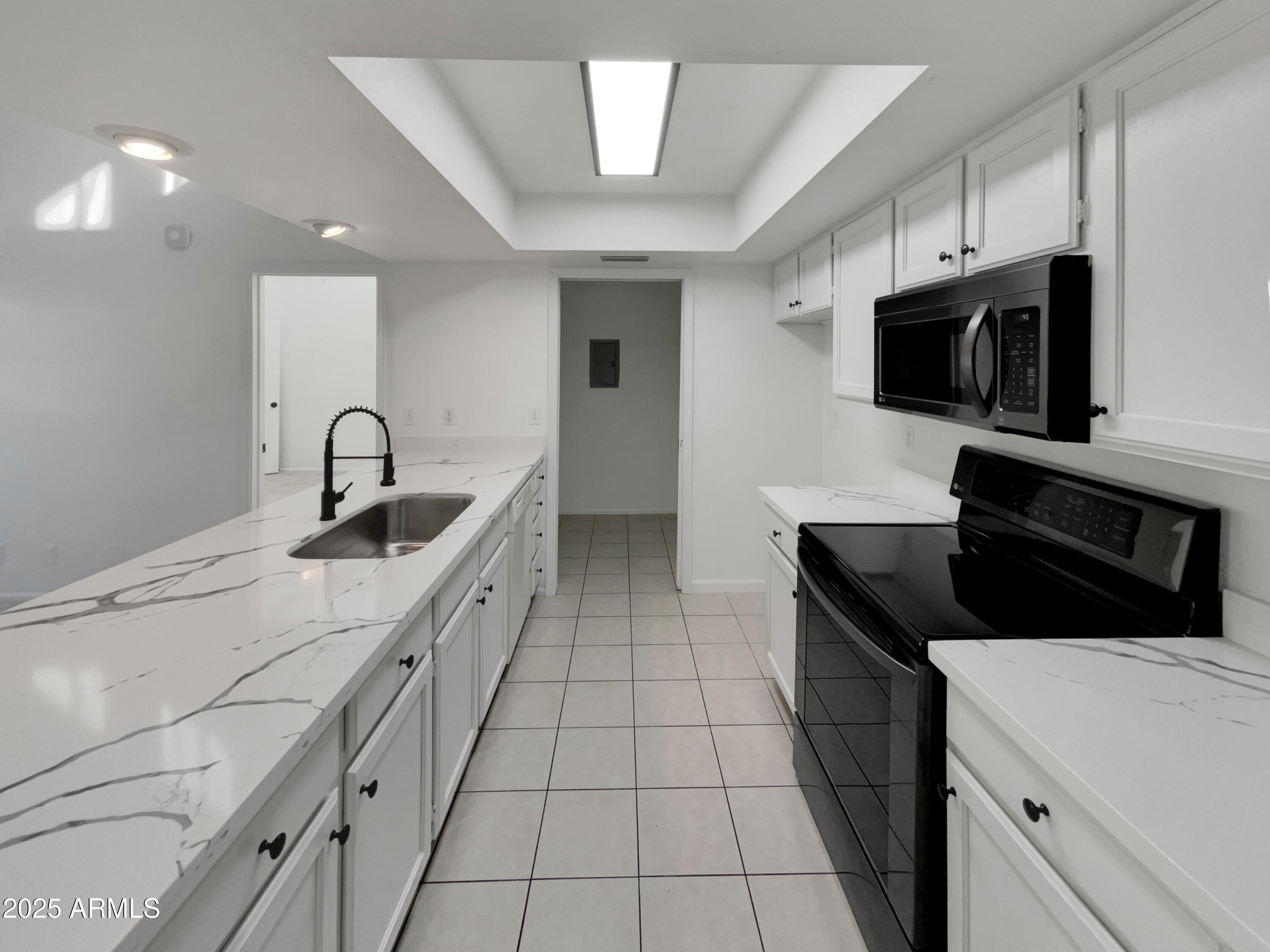 633 W SOUTHERN Avenue 1115