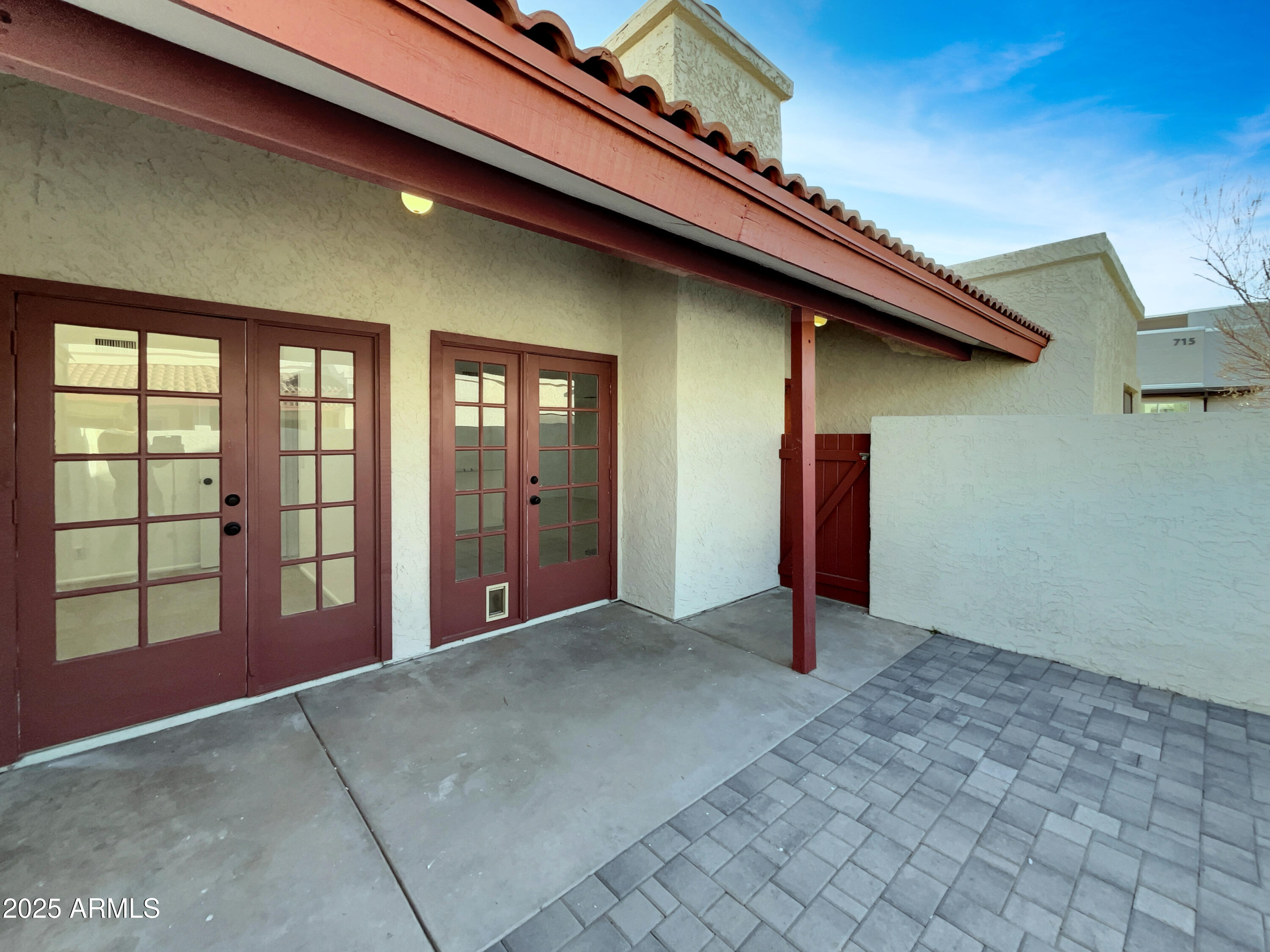 633 W SOUTHERN Avenue 1115