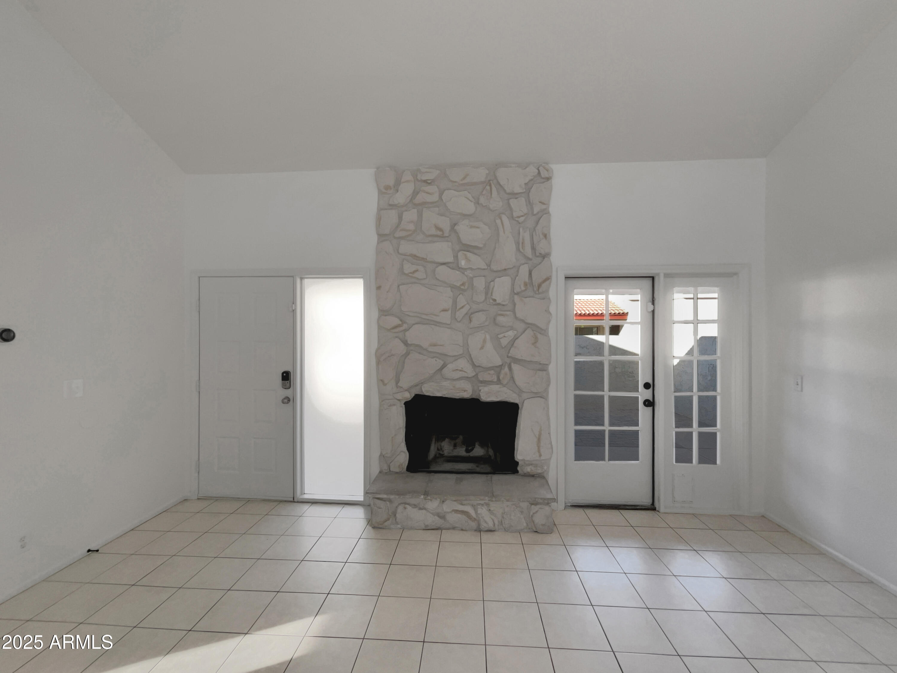 633 W SOUTHERN Avenue 1115