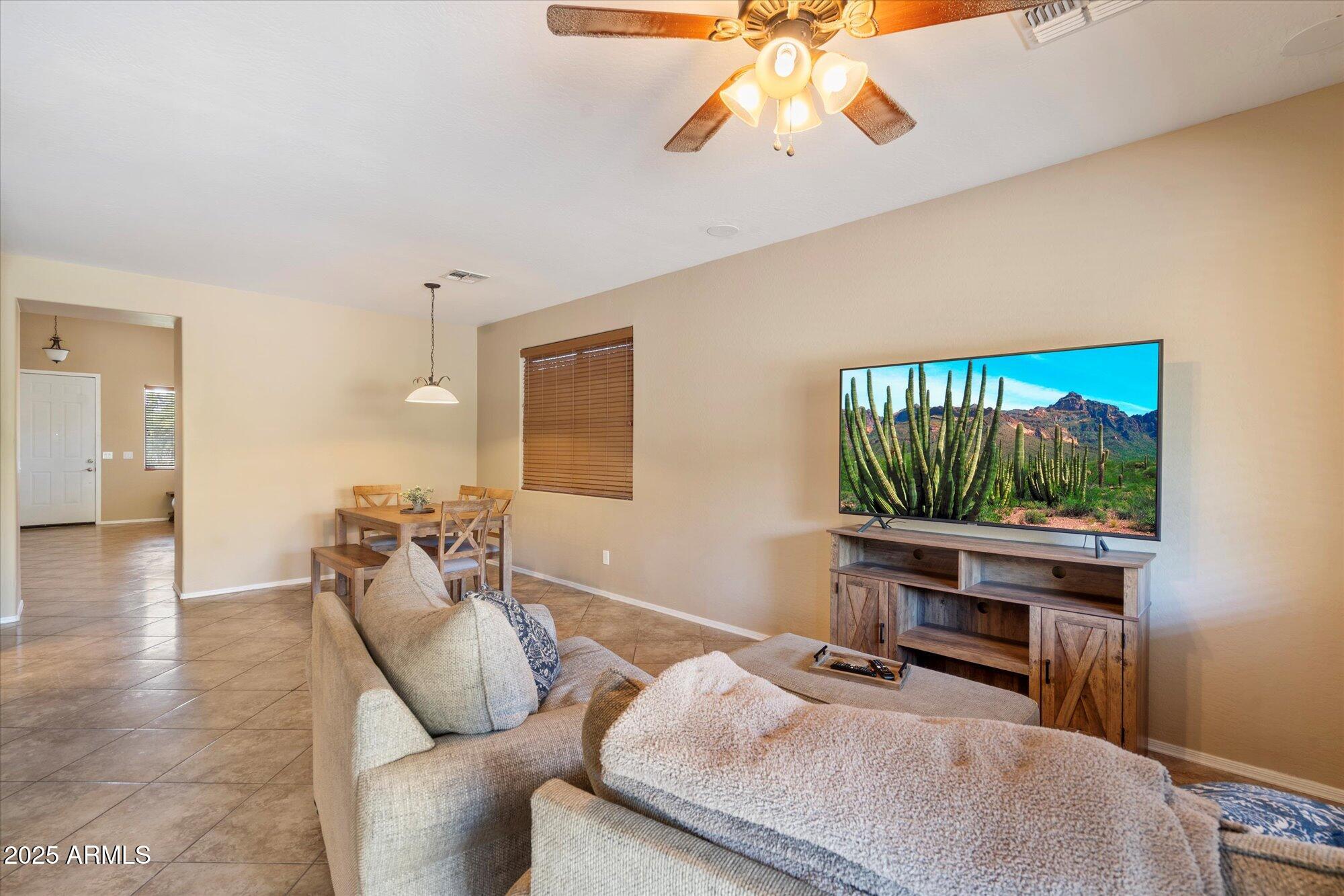 3734 W BLUE EAGLE Court