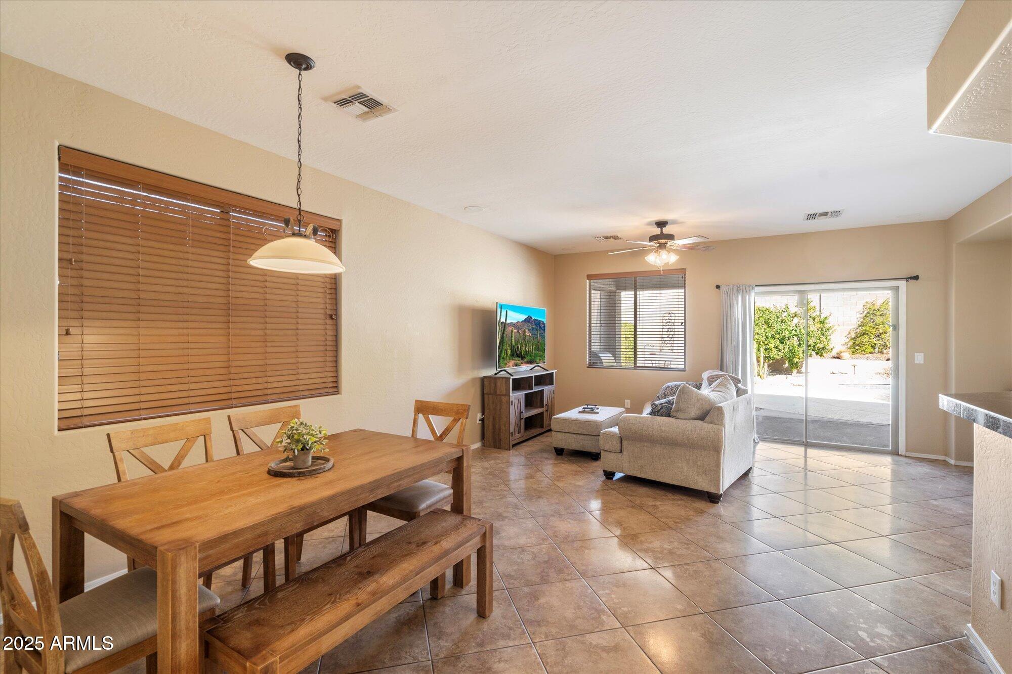 3734 W BLUE EAGLE Court