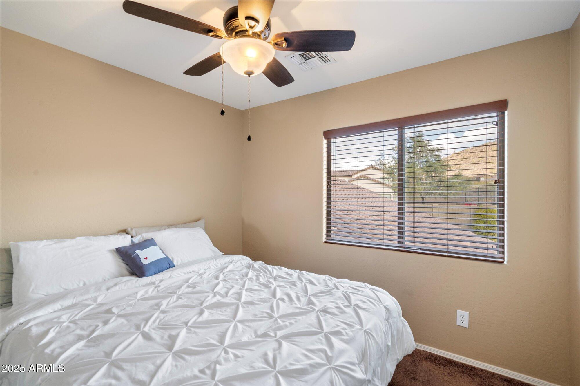 3734 W BLUE EAGLE Court