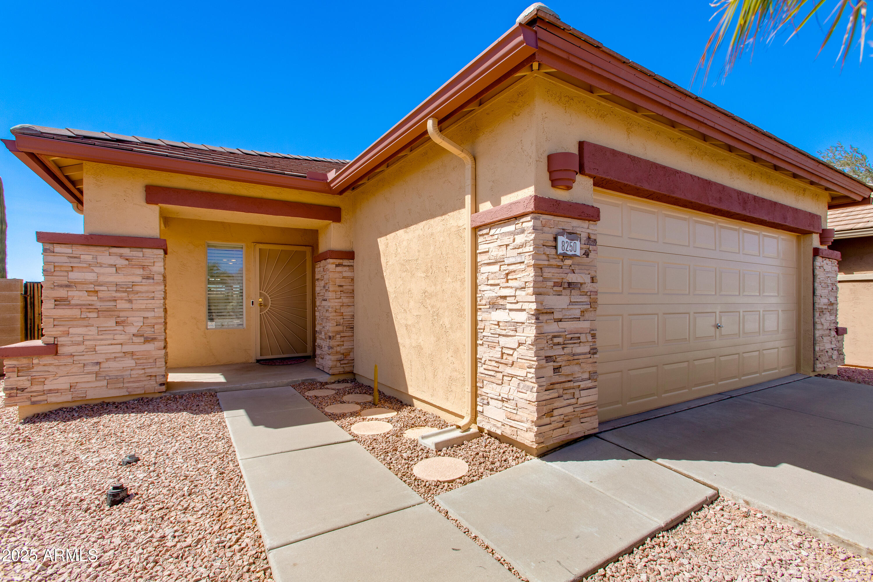 8250 S HIDDEN TRAIL Court