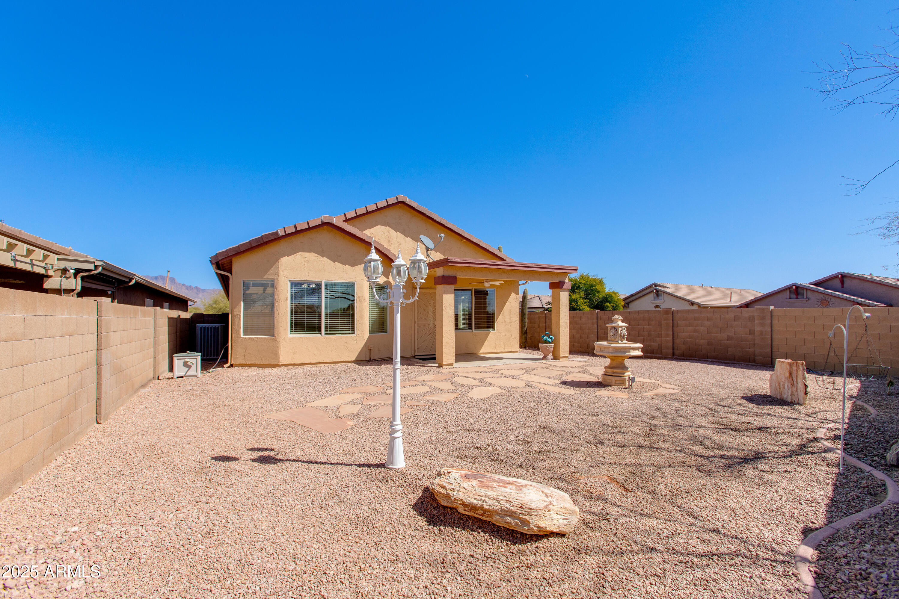 8250 S HIDDEN TRAIL Court