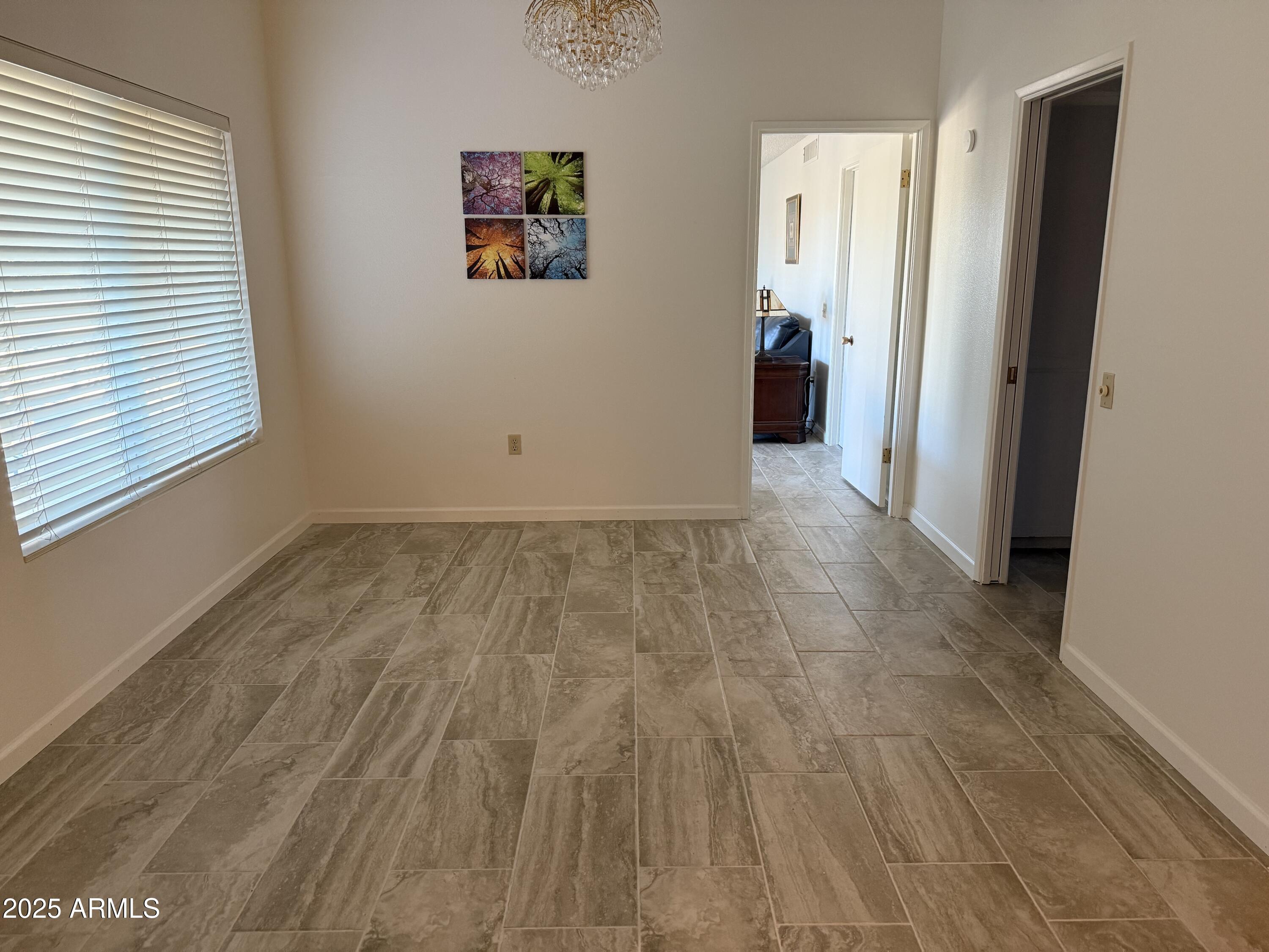 9429 W RAINTREE Drive