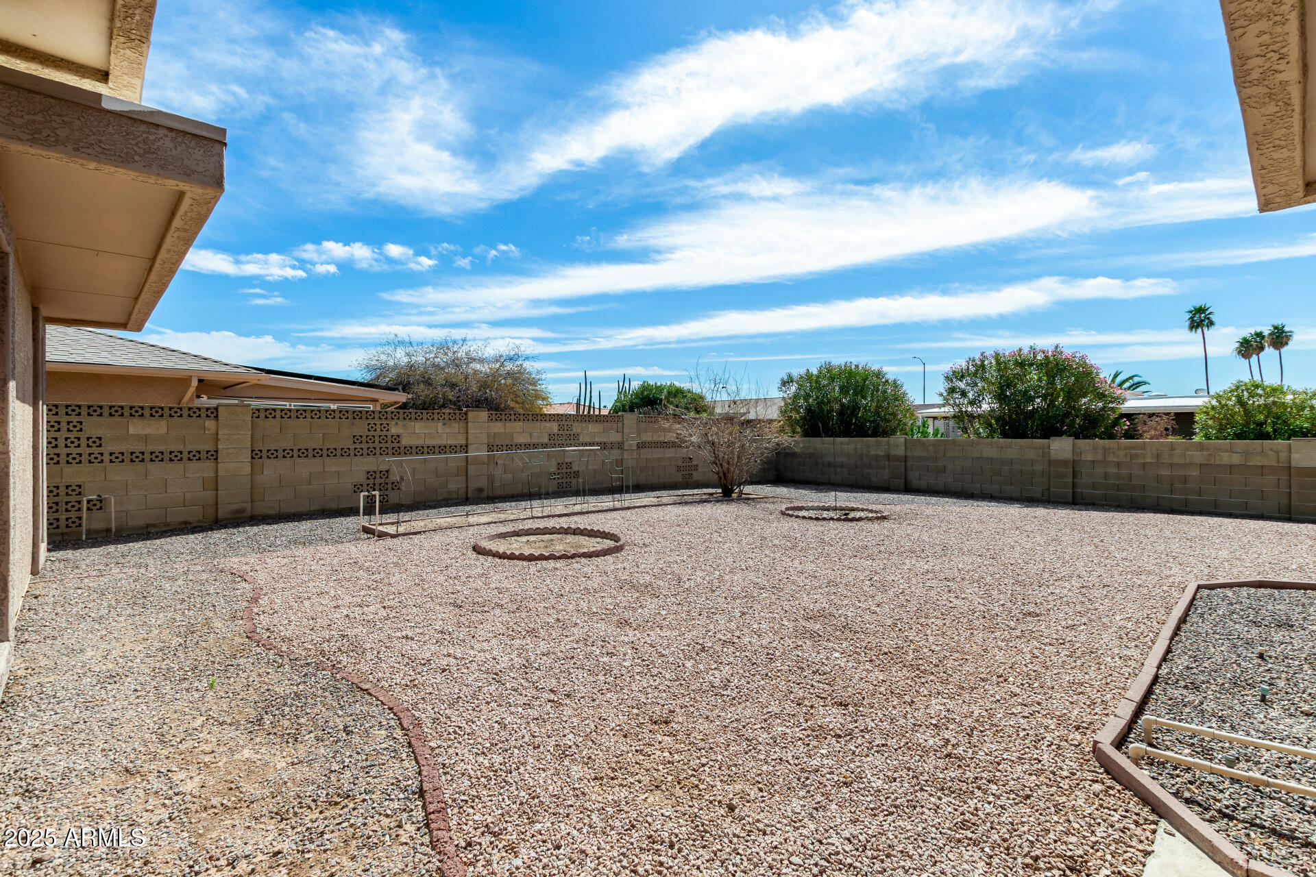 9429 W RAINTREE Drive