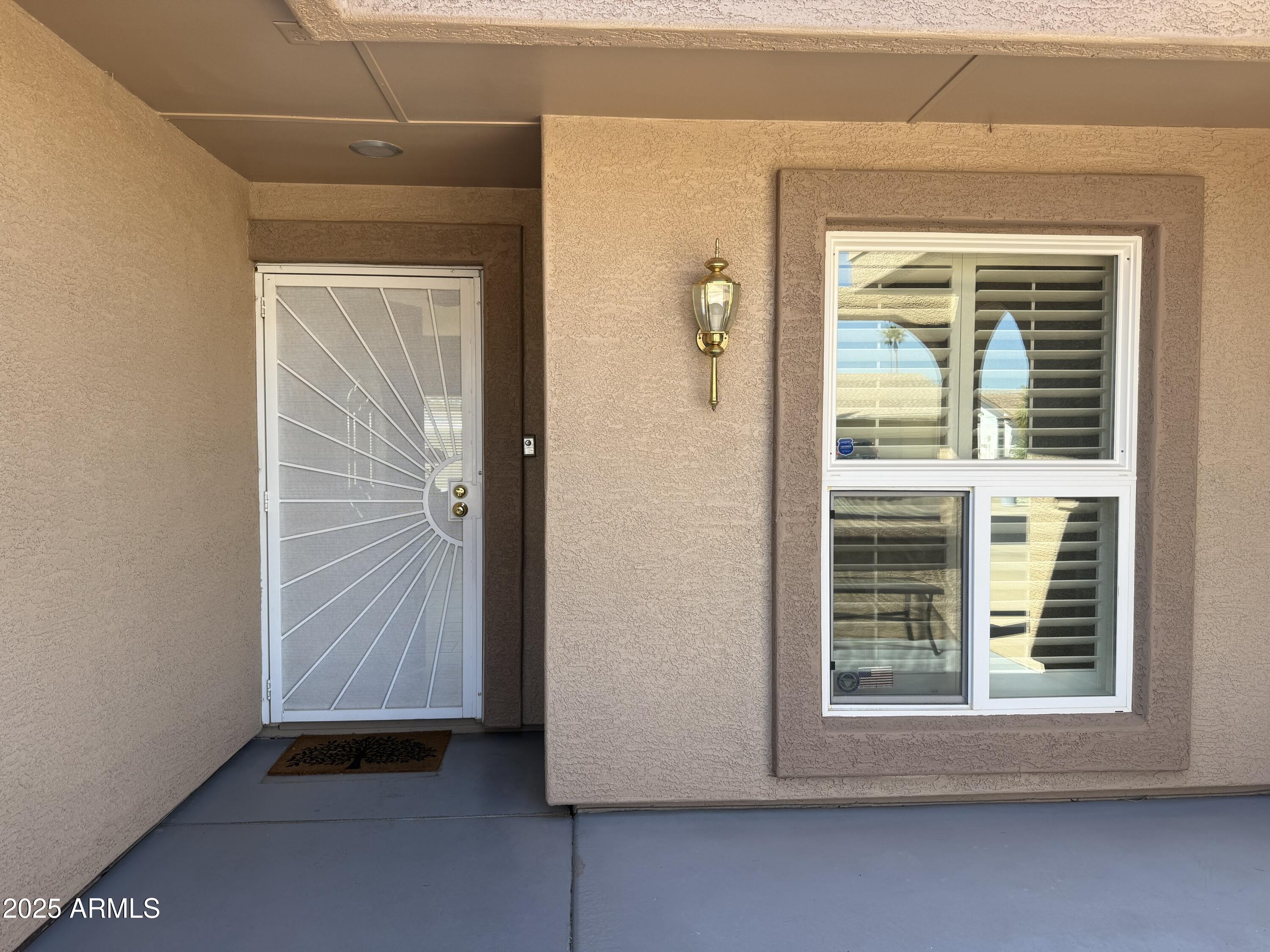 9429 W RAINTREE Drive